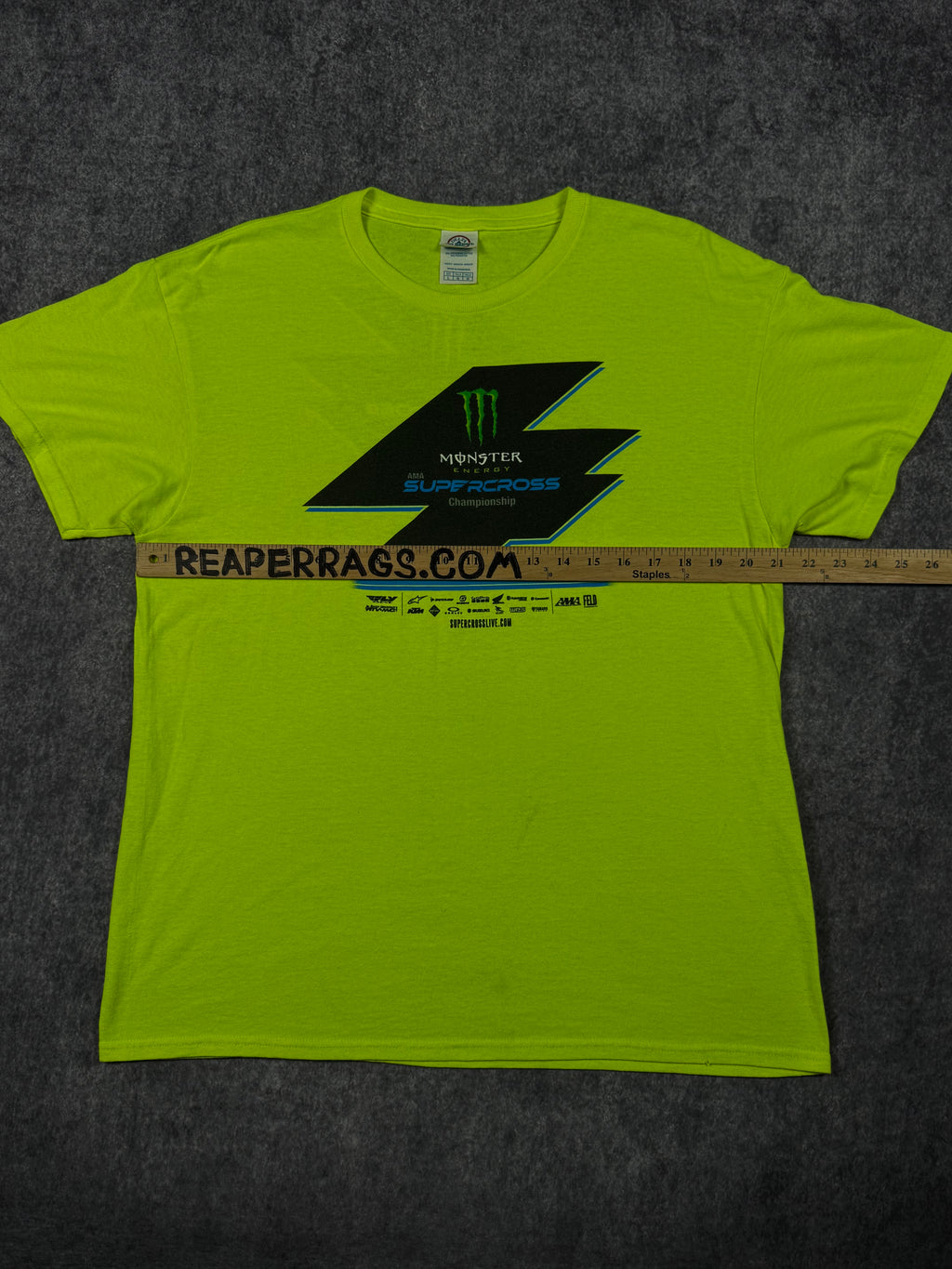 2000s monster energy shirt (L)