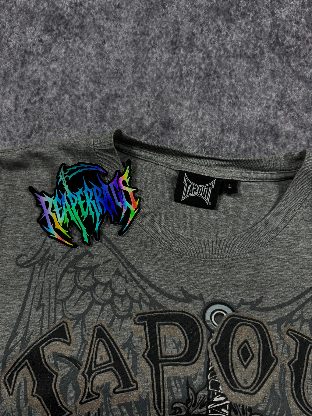 2000s tapout shirt (L)