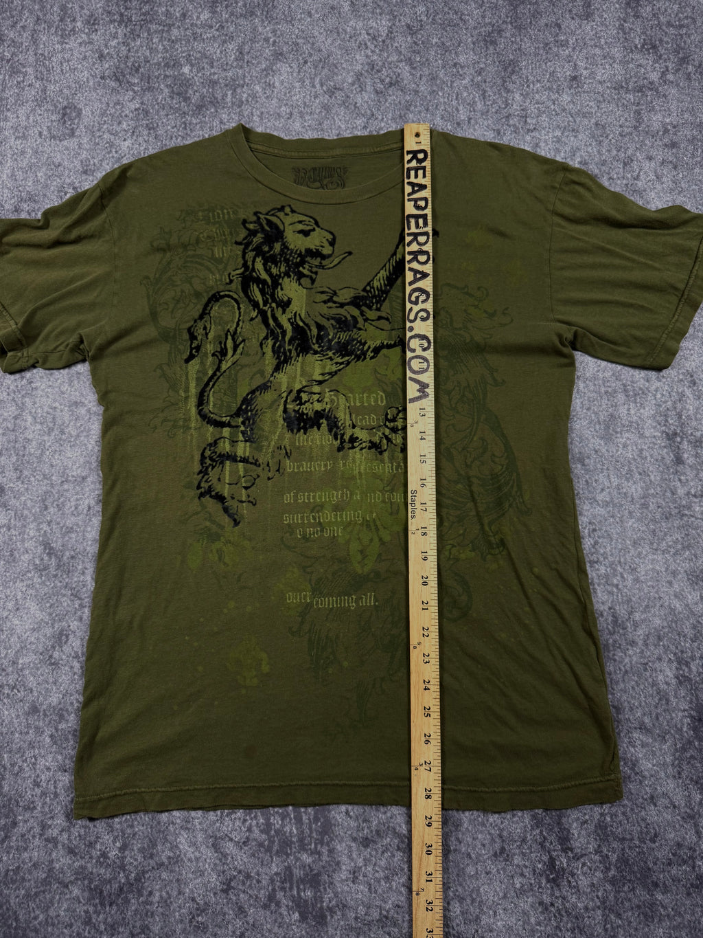 2000s grunge shirt (M)
