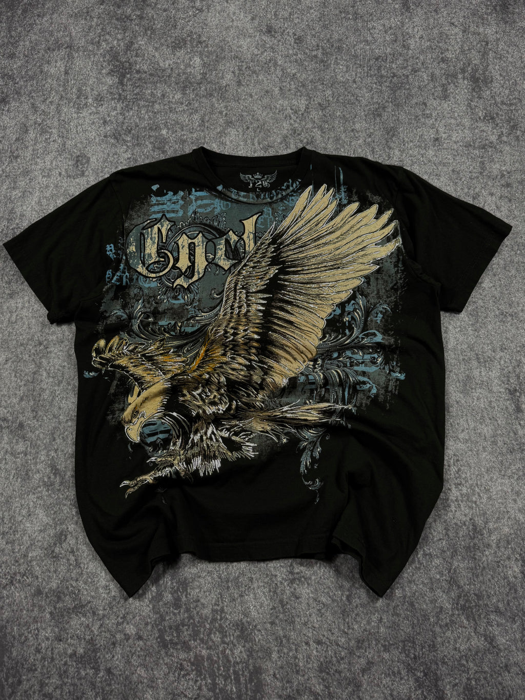 (rare) 2000s winged chrome shirt (L)
