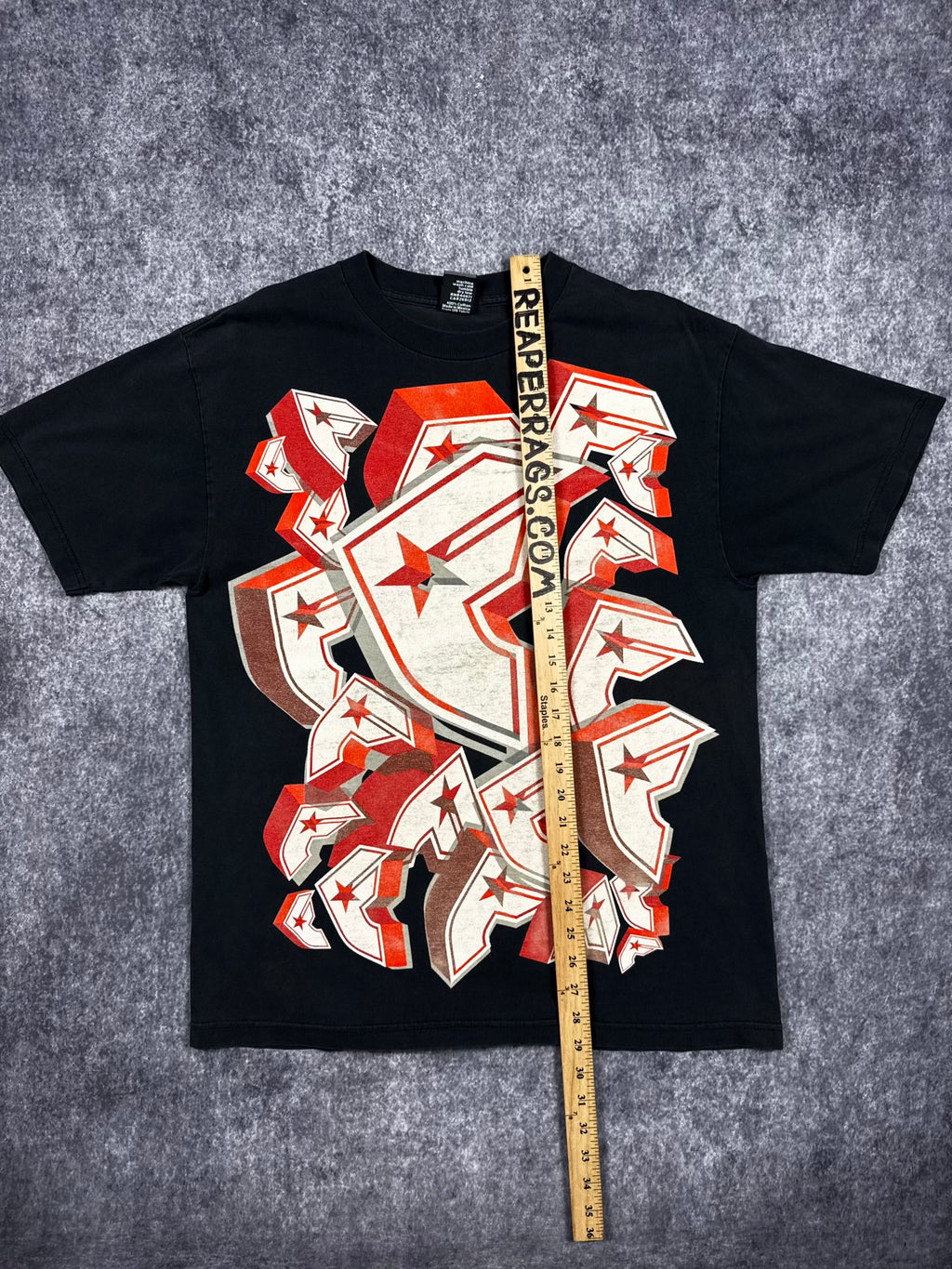 (RARE) 2000S FAMOUS STARS & STRAPS SHIRT (L)