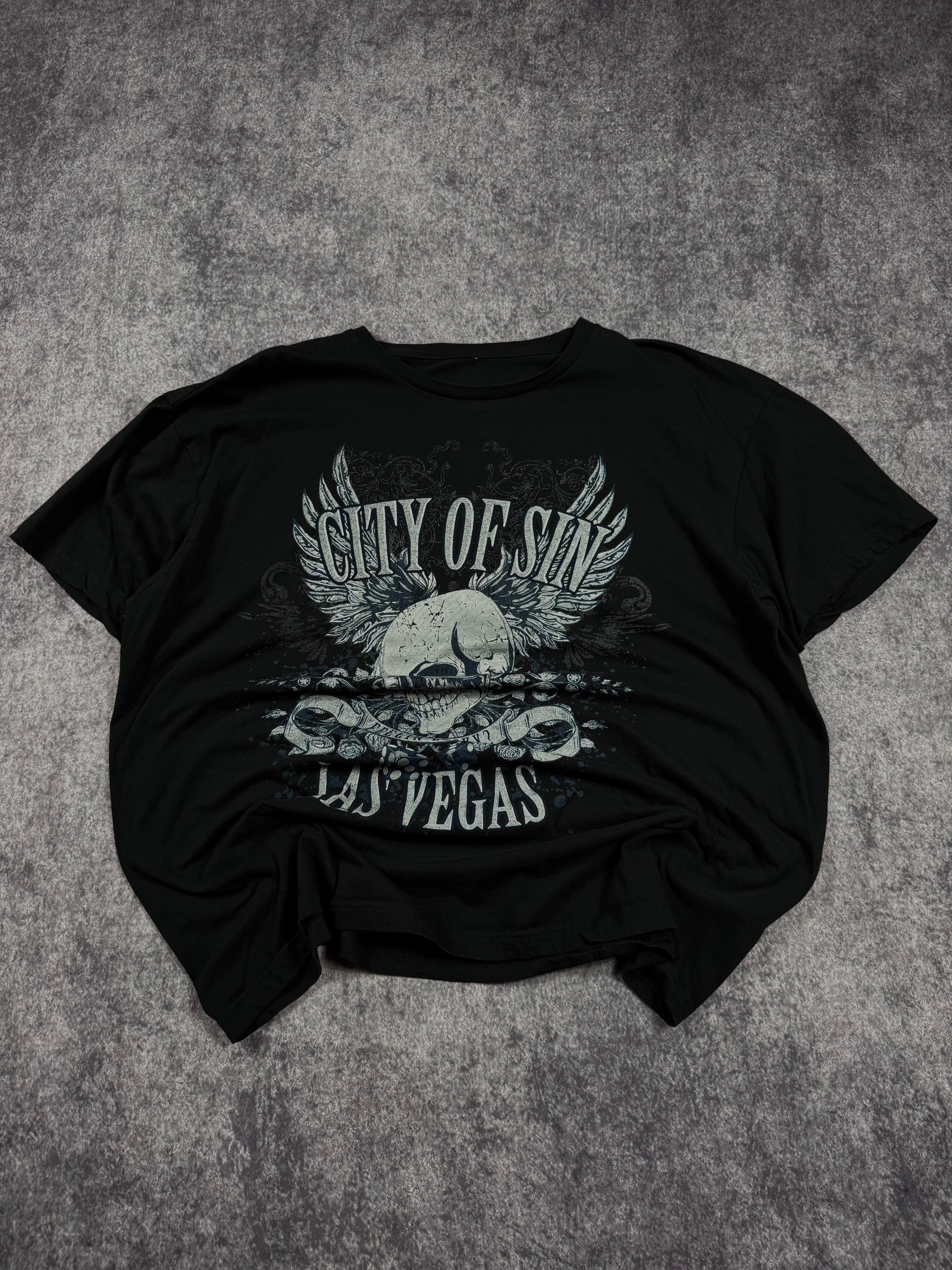 2000s city of sin shirt (XXL)