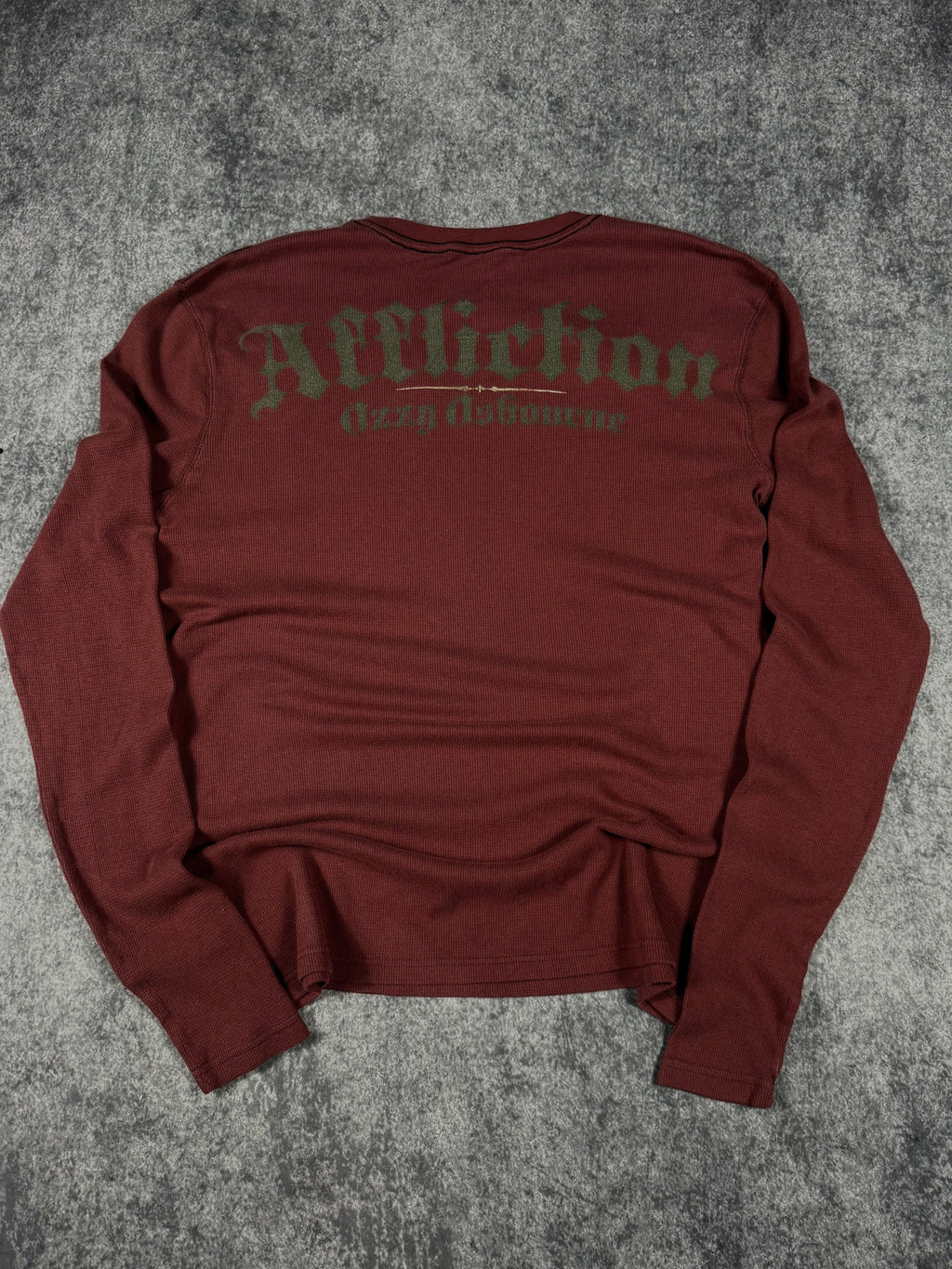 (rare) 2000s affliction x ozzy osbourne thermal (L)