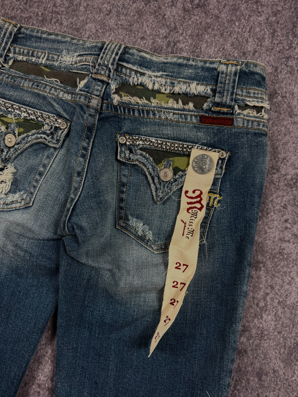 (rare) deadstock 2000s miss me jorts (30)