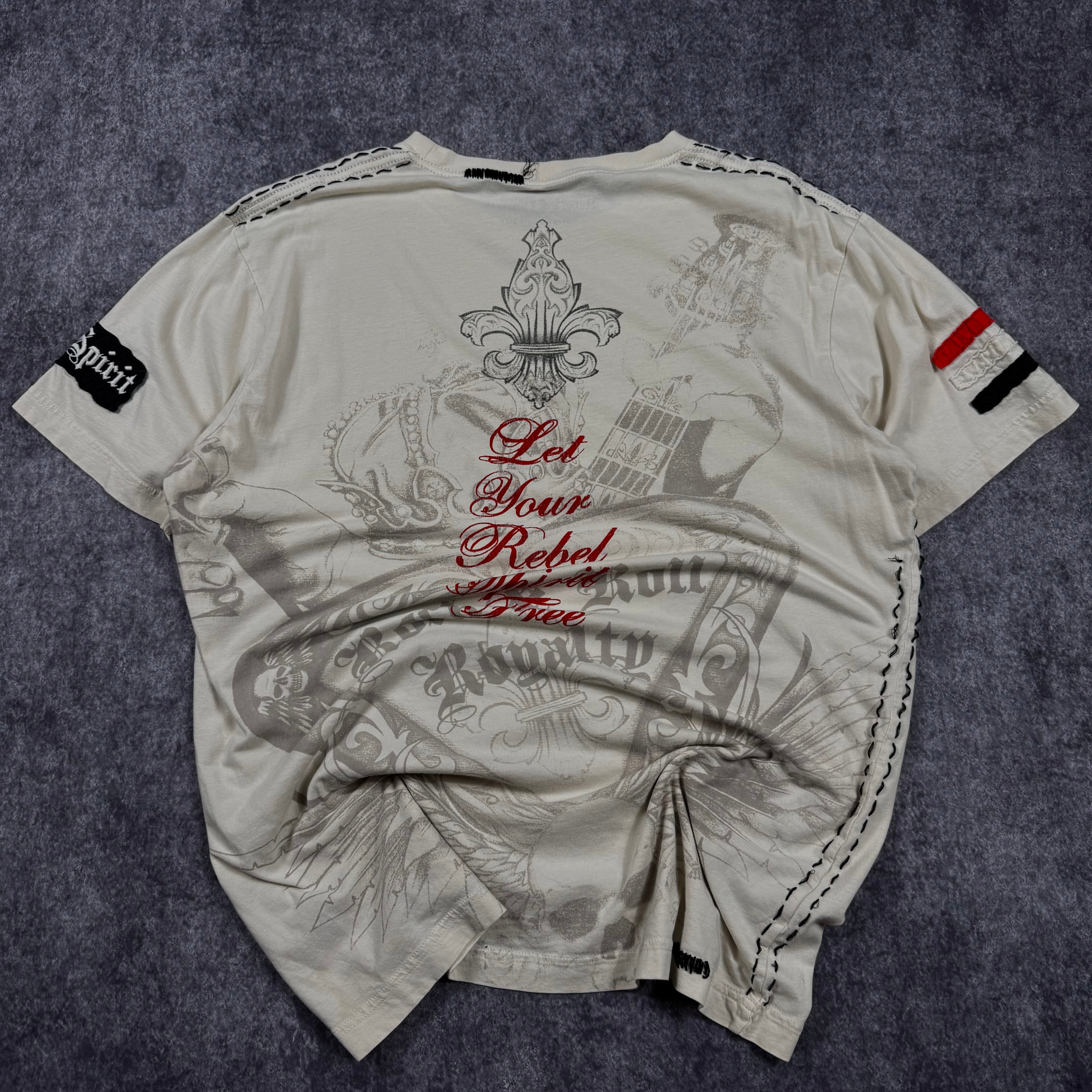 2000s rebel spirit rhinestone shirt (L)