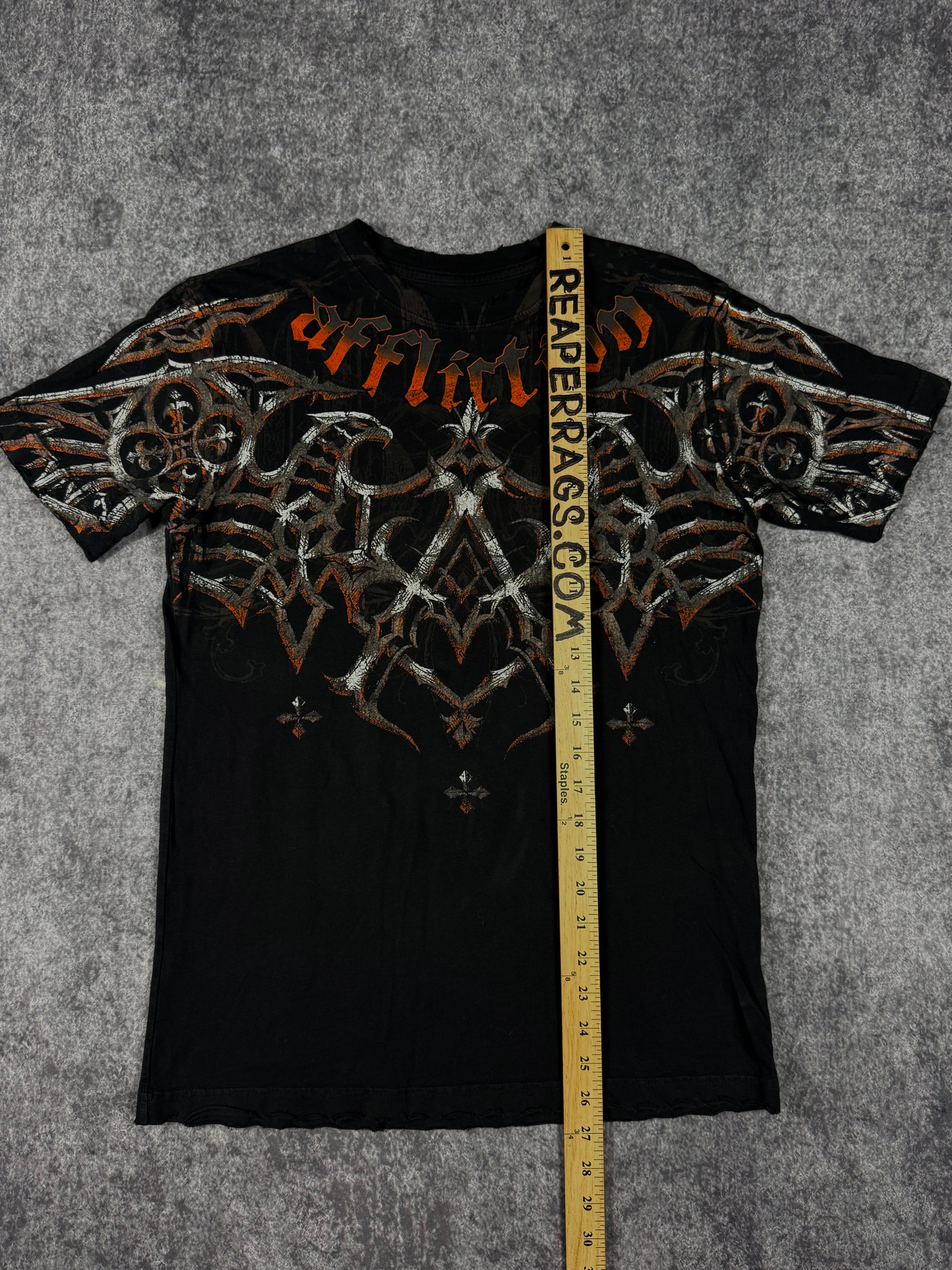 (rare) 2000s affliction shirt (S)