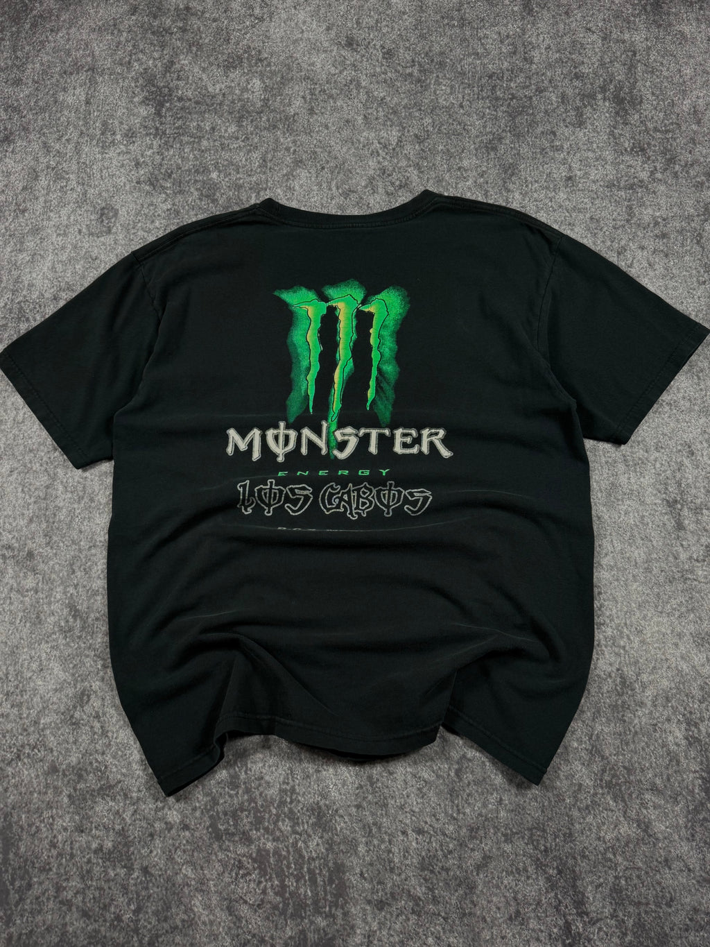 (rare) 2000s monster energy shirt (L)