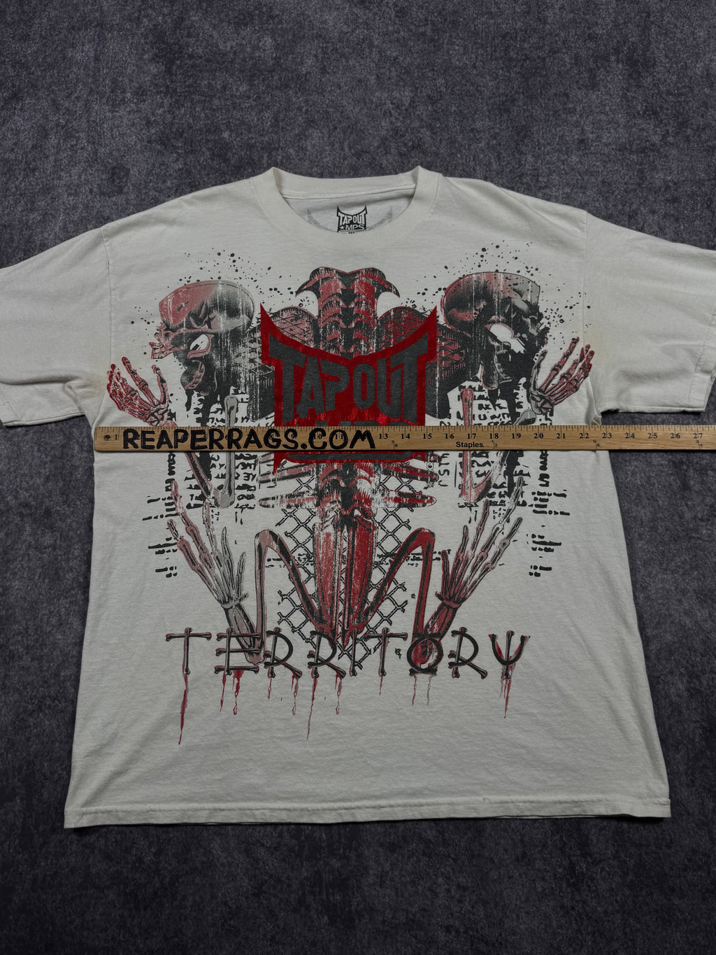 (rare) 2000s tapout chrome shirt (XL)