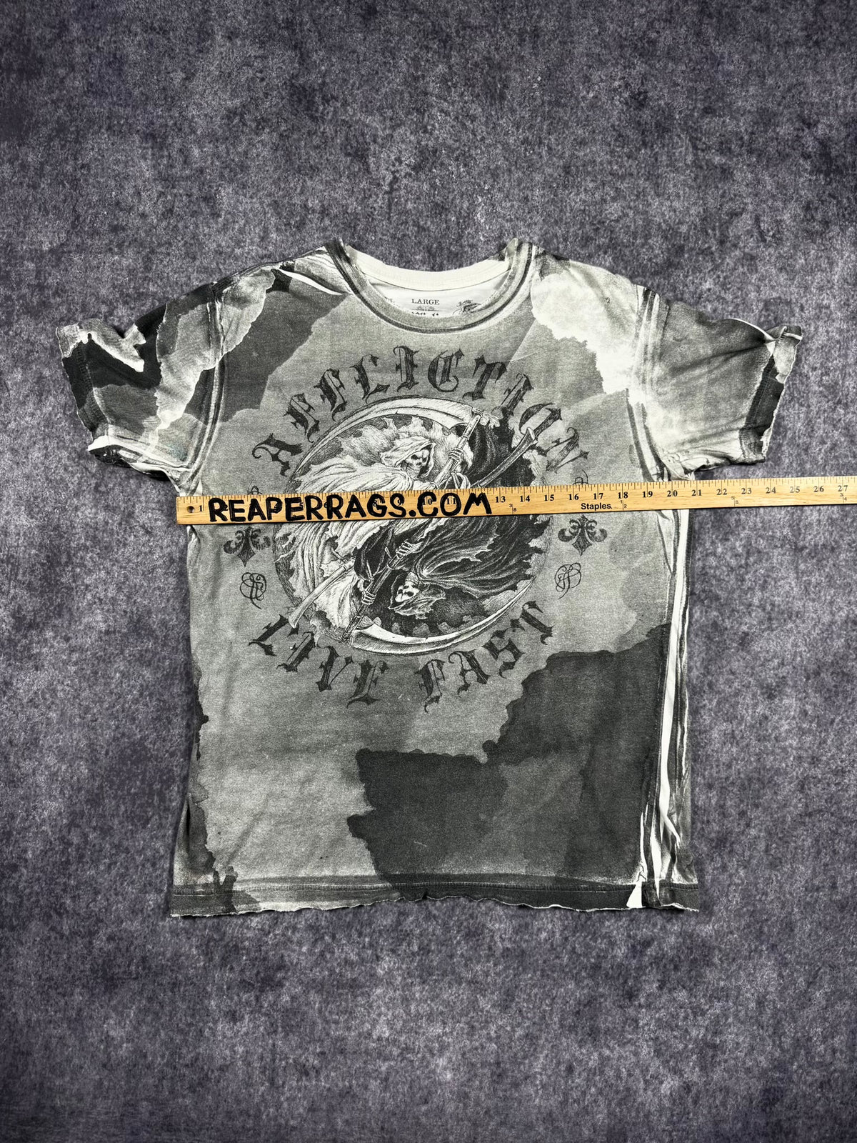 (RARE) 2000S AFFLICTION SHIRT (L)