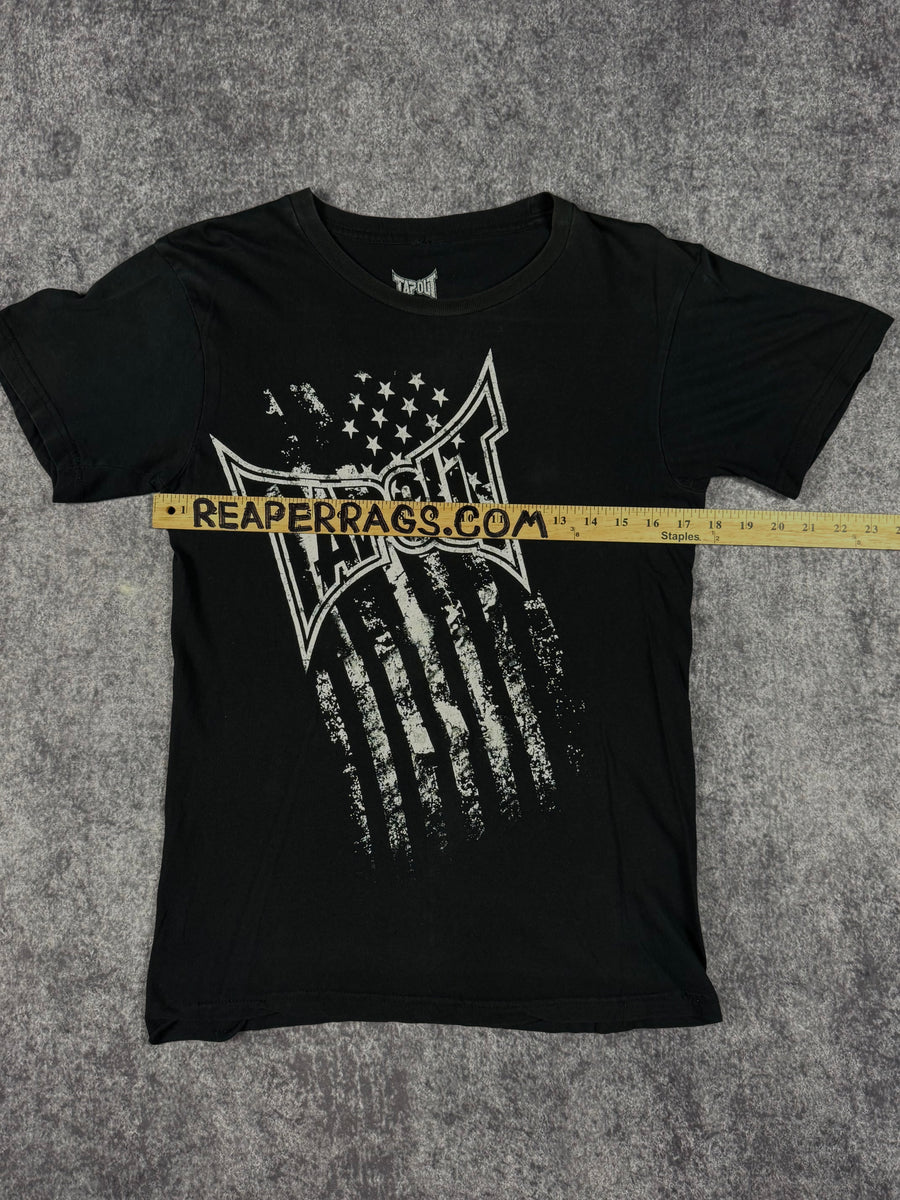 2000s tapout shirt (XS)