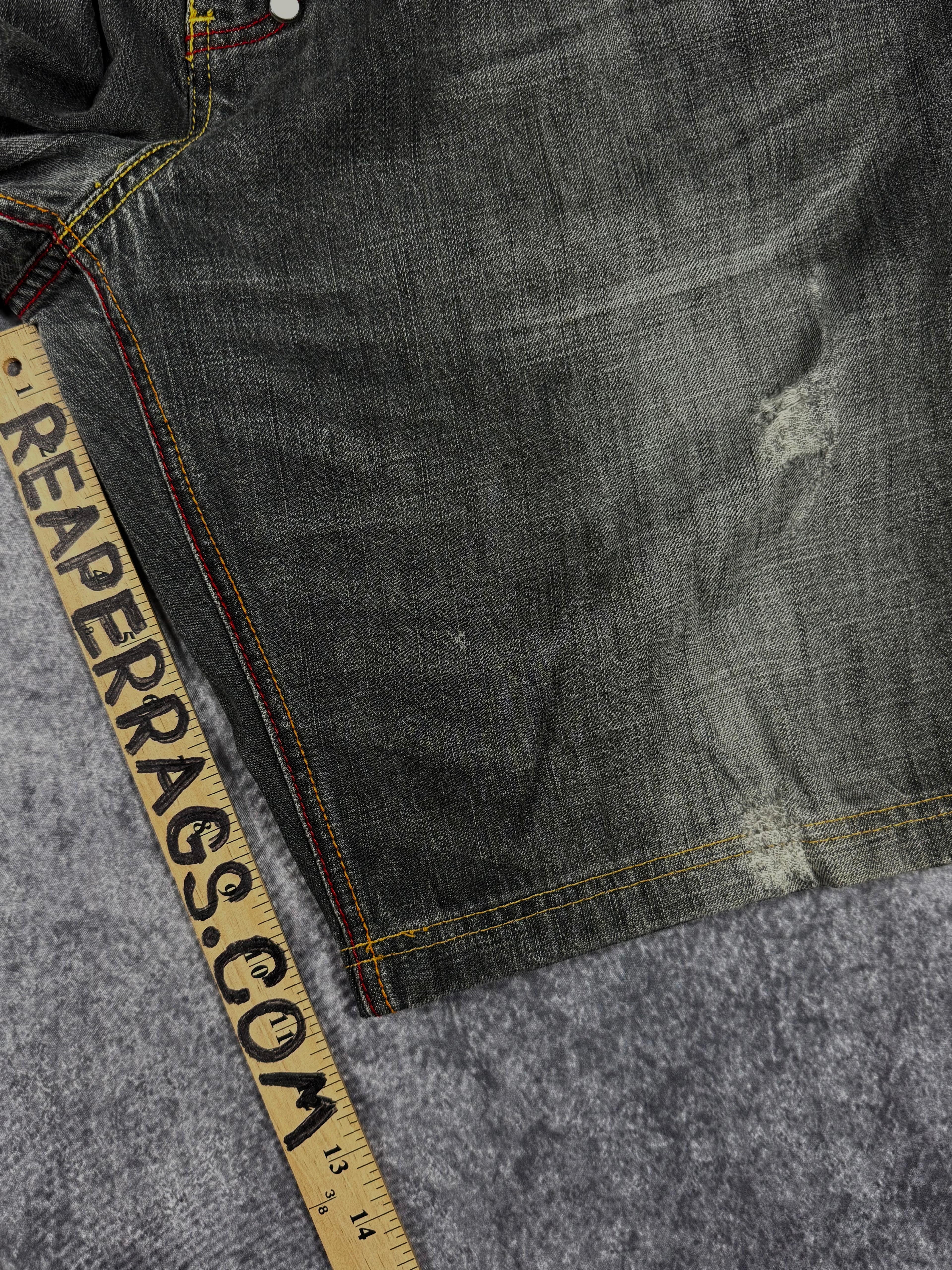 (rare) 2000s coogi jorts (38)