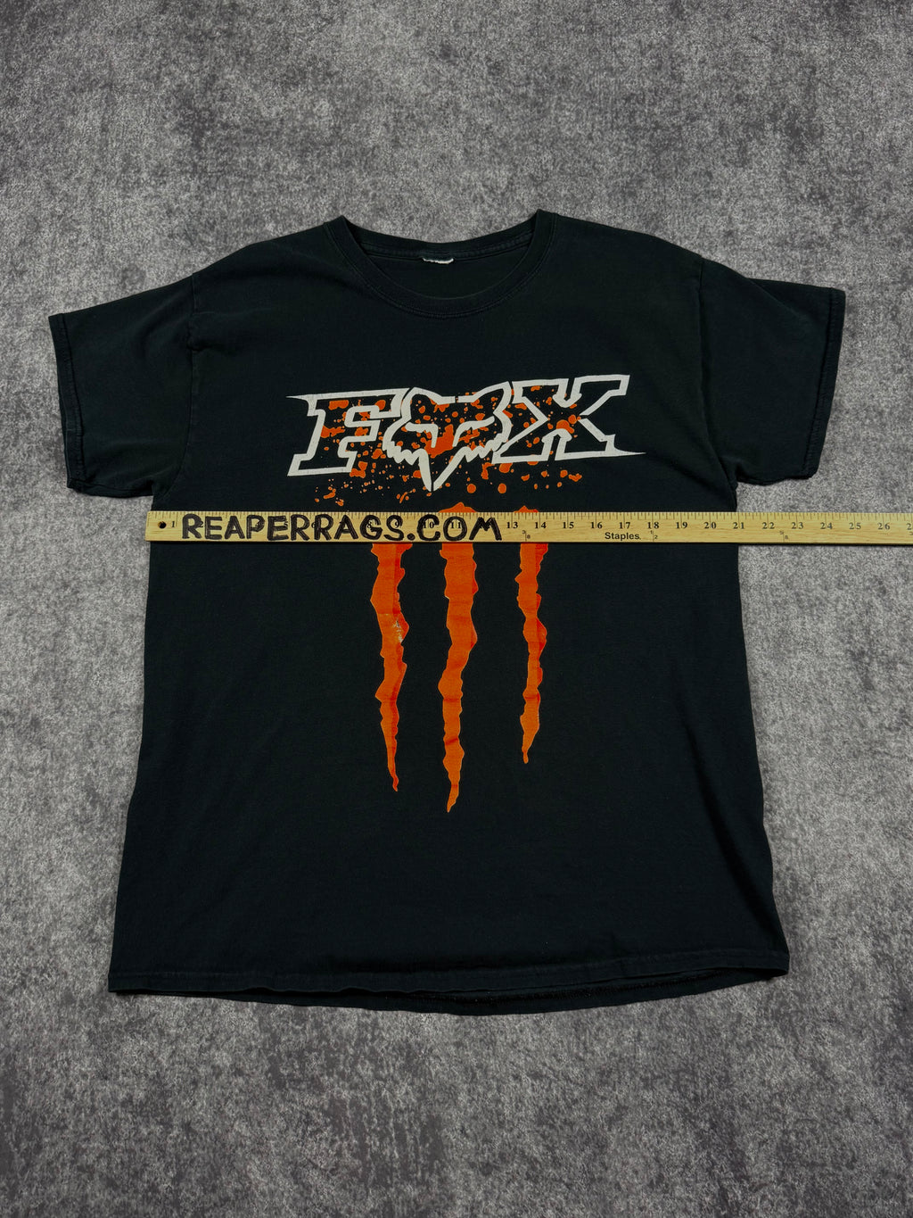 (rare) 2000s monster energy x fox racing shirt (L)