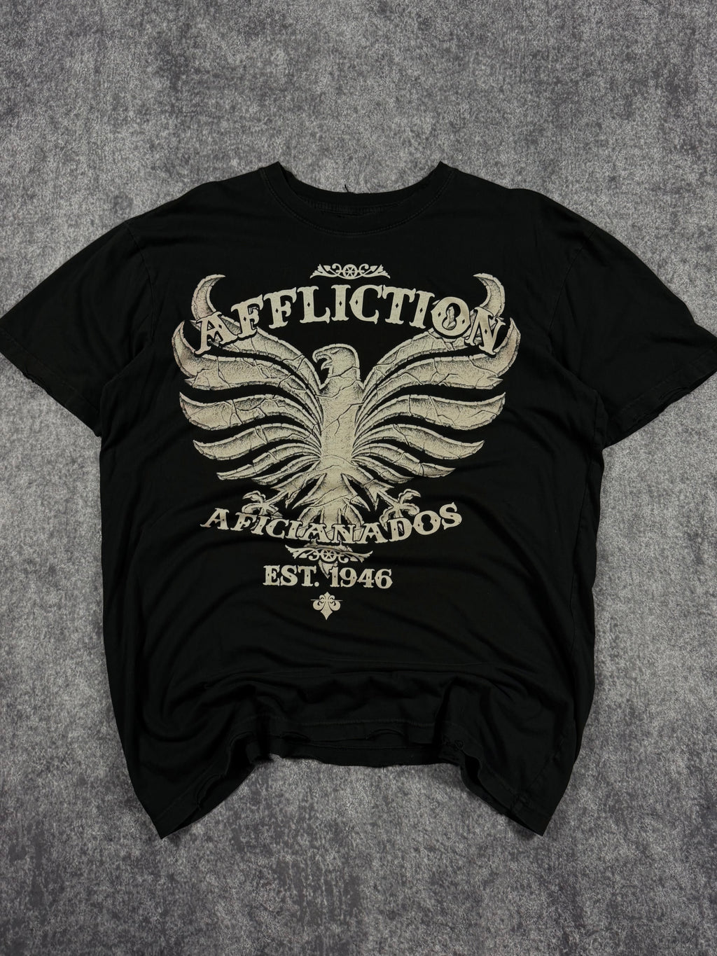 2000s affliction shirt (XL)