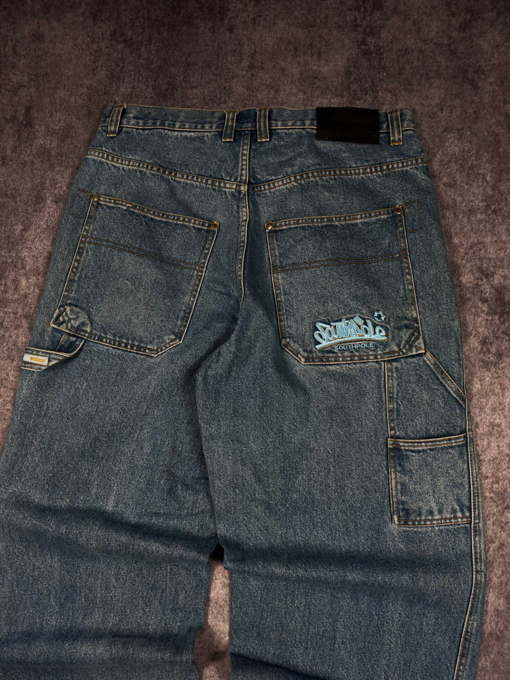 (GRAIL) 2000s EMBROIDERED SOUTHPOLE JEANS (36x29)
