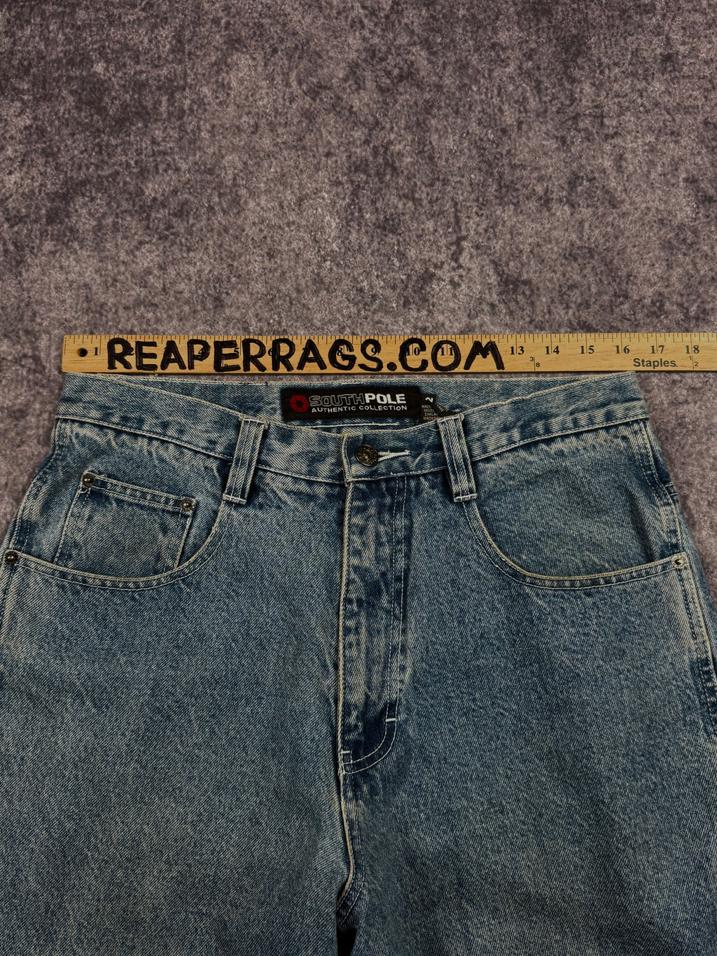 (rare) 2000 southpole jeans (32x32)