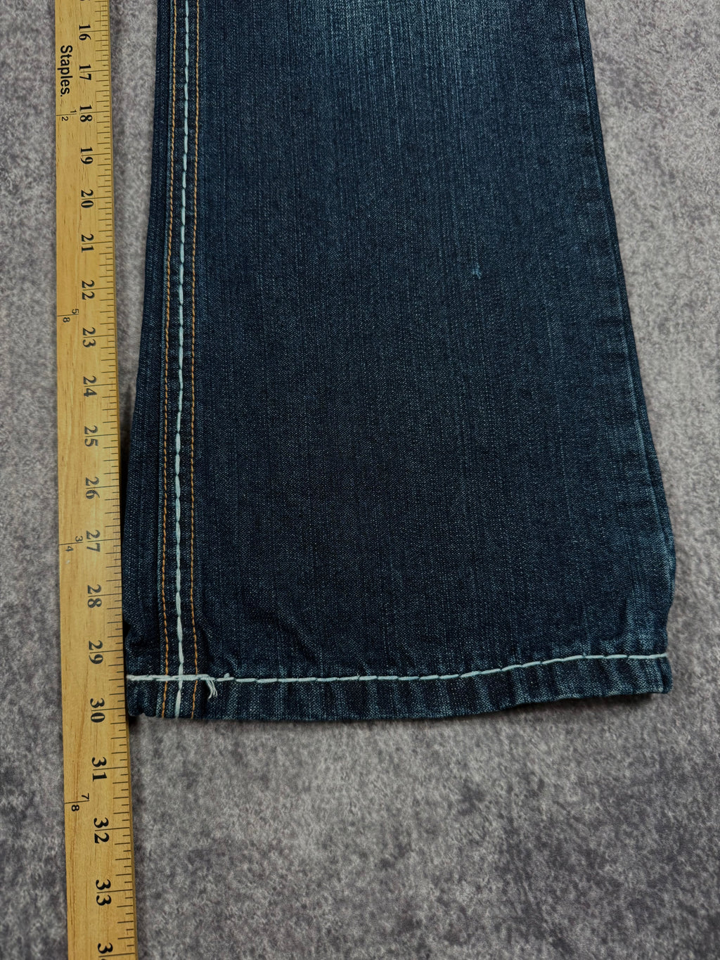 (rare) deadstock 2000s victorious jeans (32x30)