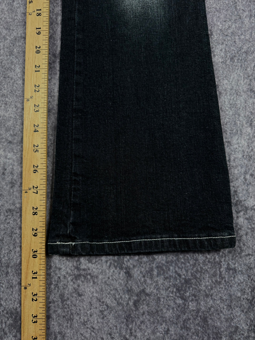 (rare) deadstock 2000s paco jeans (26x30)