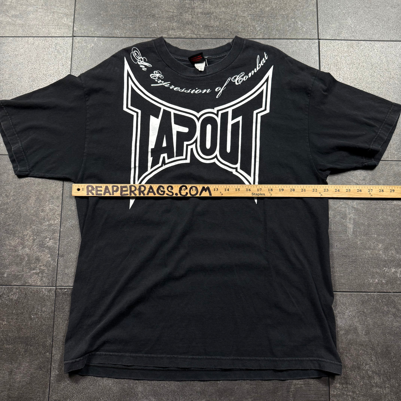 2000s Tapout Shirt (XL)