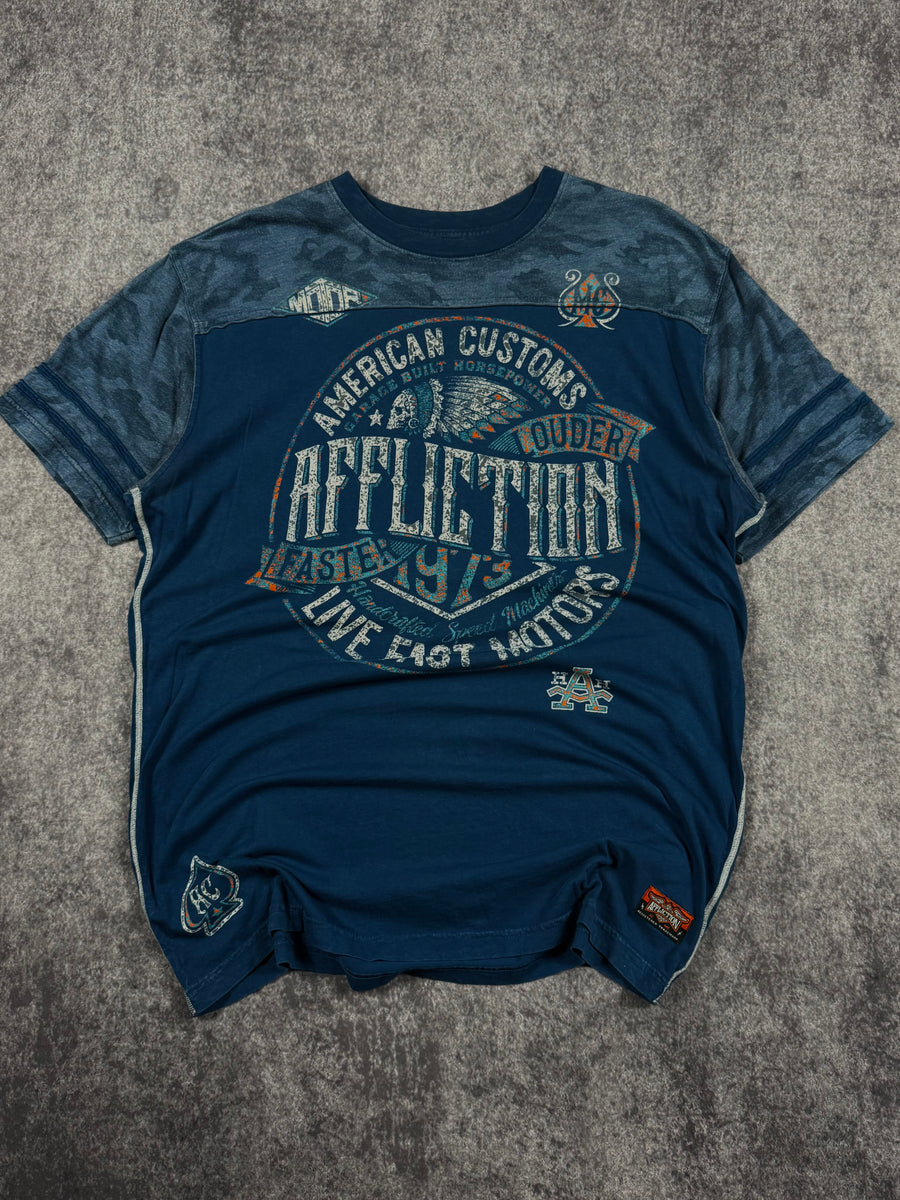 2000s affliction shirt (L)