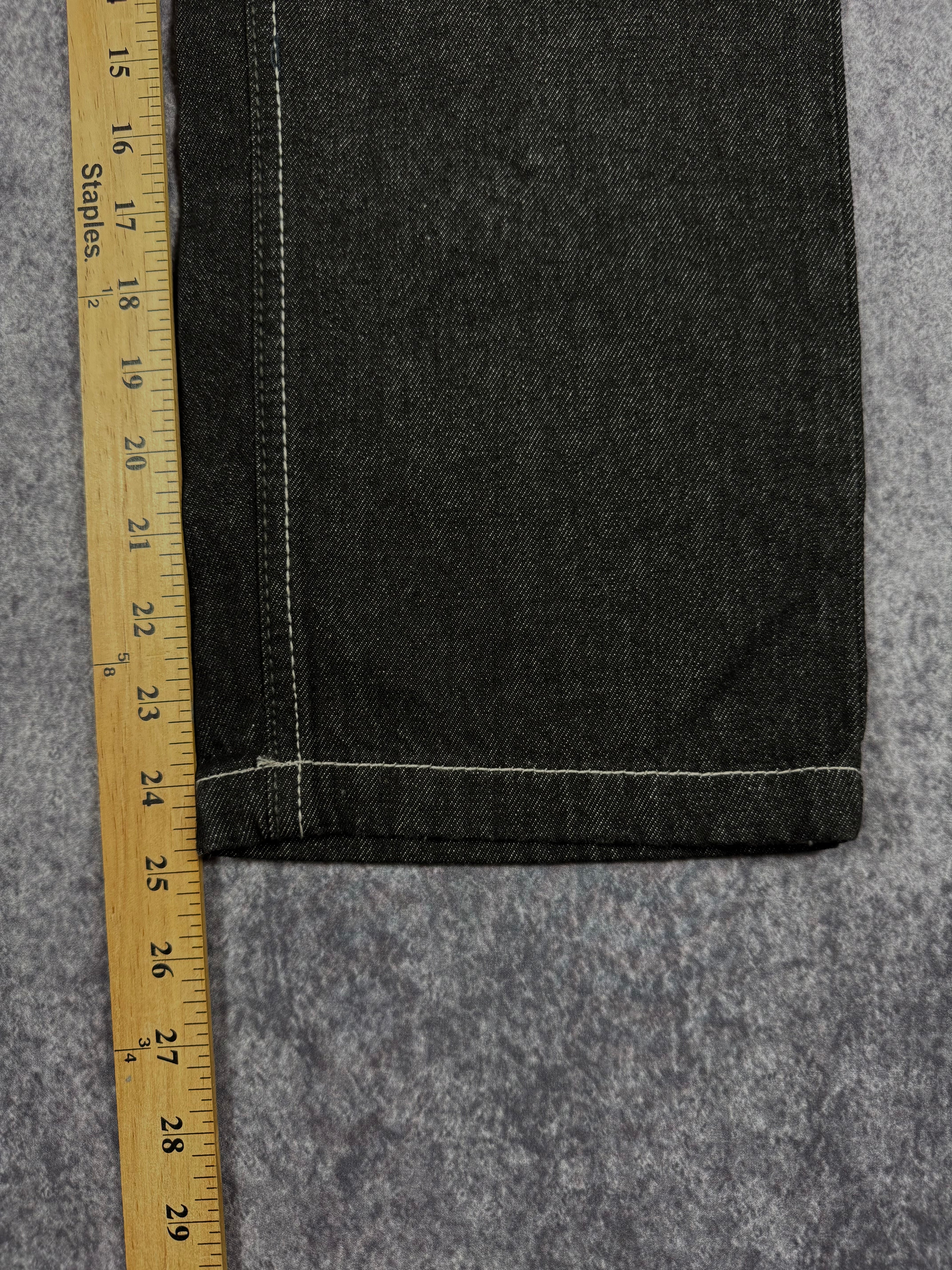 (rare) deadstock 2000s southpole jeans (28x25)