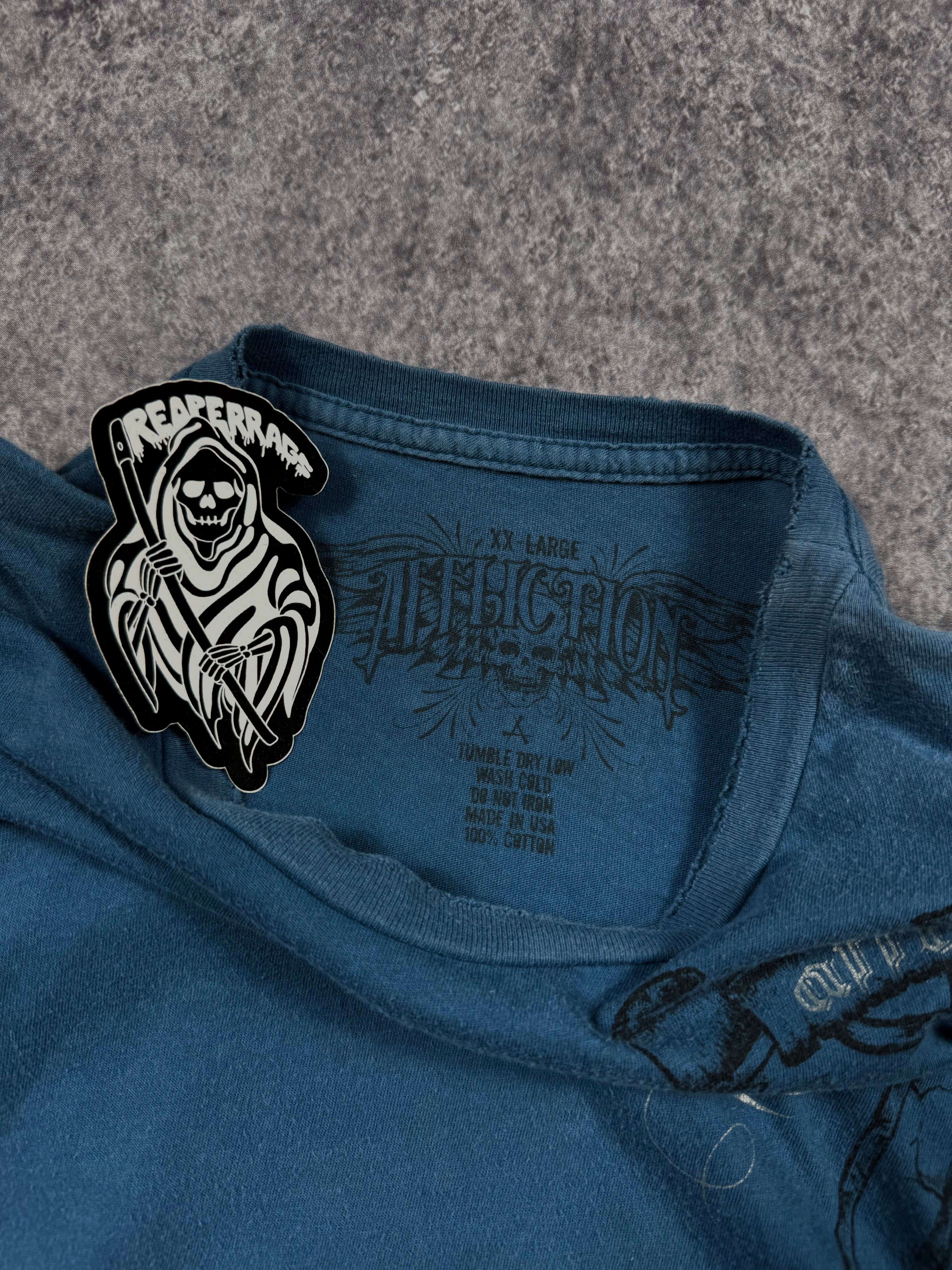 (rare) 2000s affliction shirt (XL)