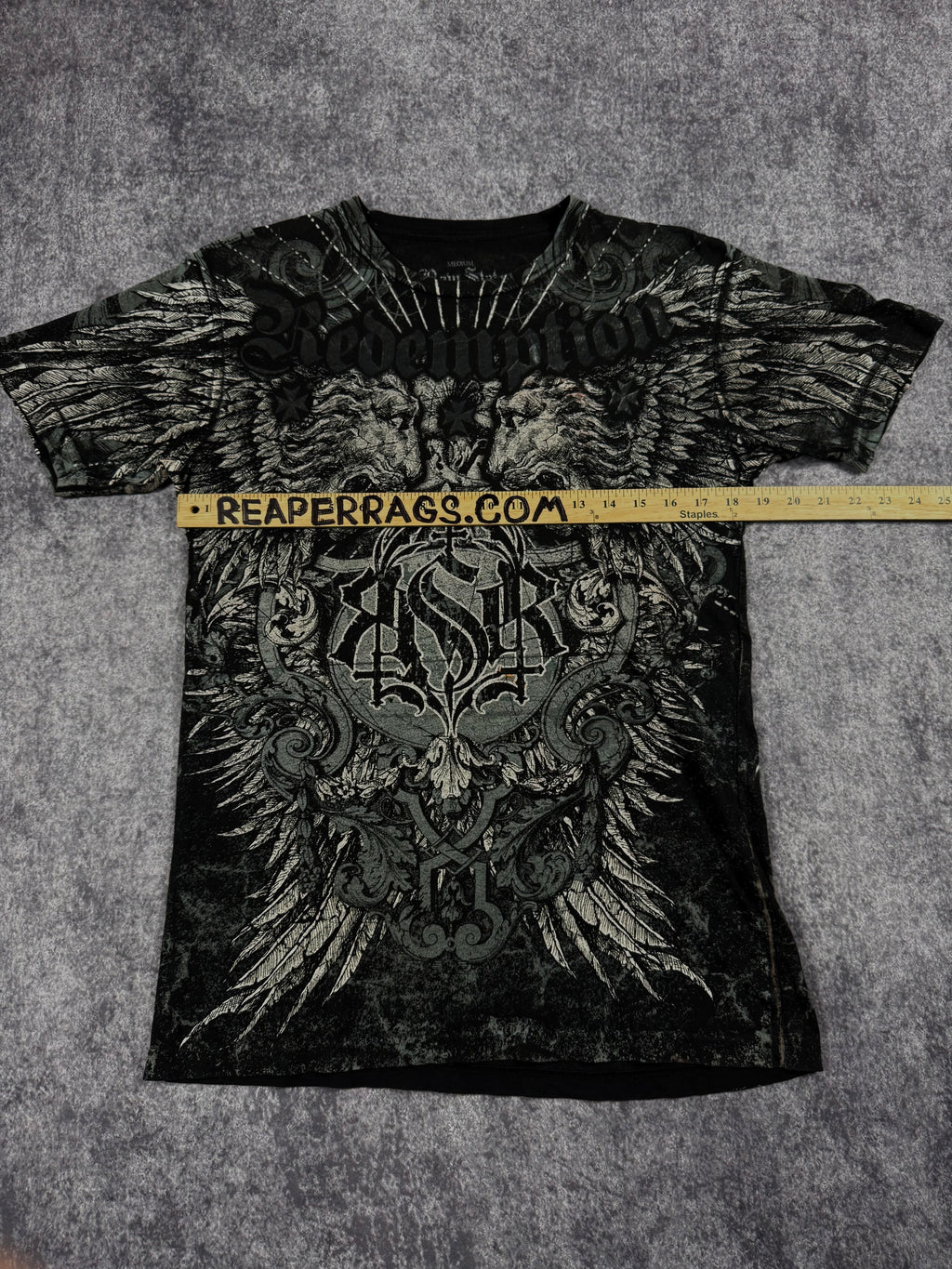 (rare) 2000s raw state shirt (S)