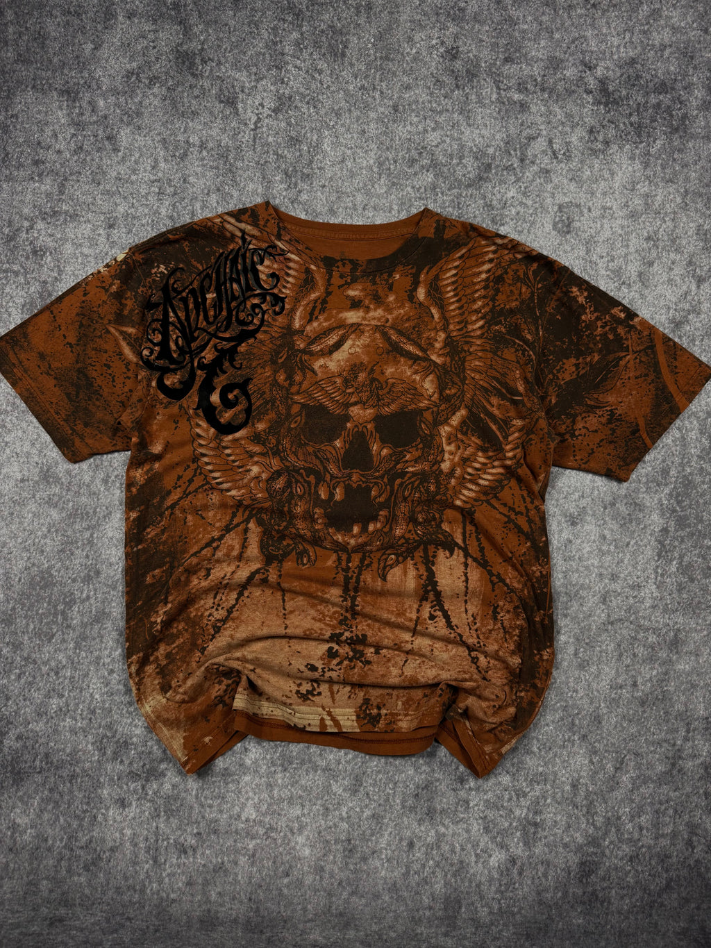 (rare) 2000s archaic shirt (L)