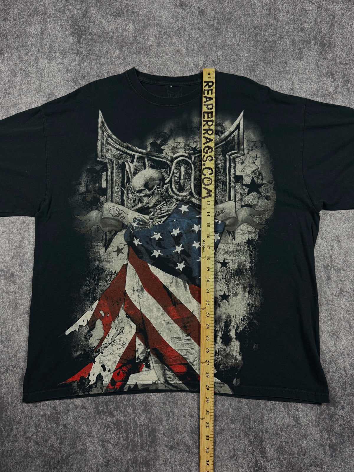 2000s tapout shirt (XXL)