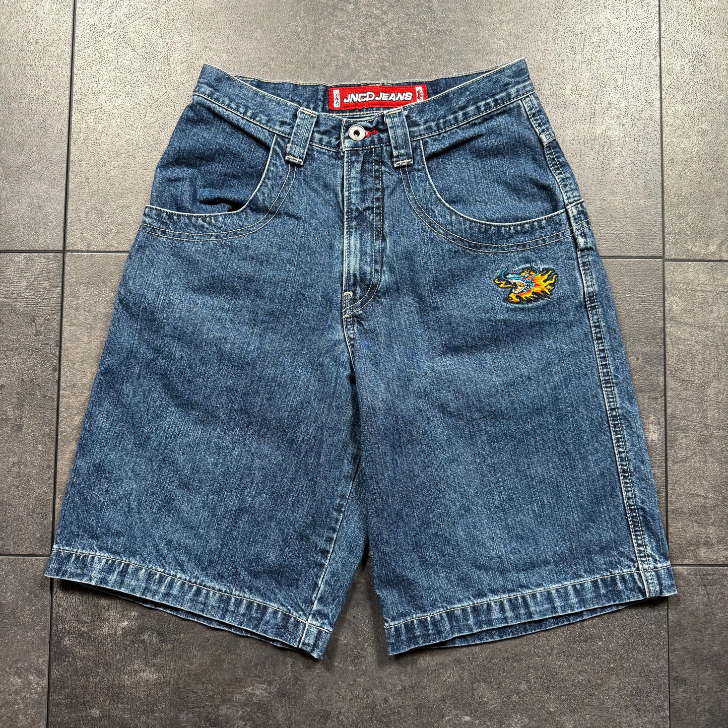 JNCO Dragon Wide Leg Baggy Jorts (27)