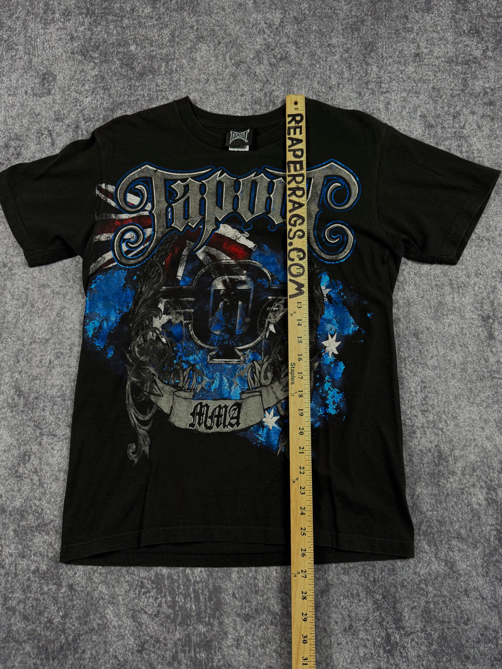 (rare) 2000s tapout chrome shirt (S)