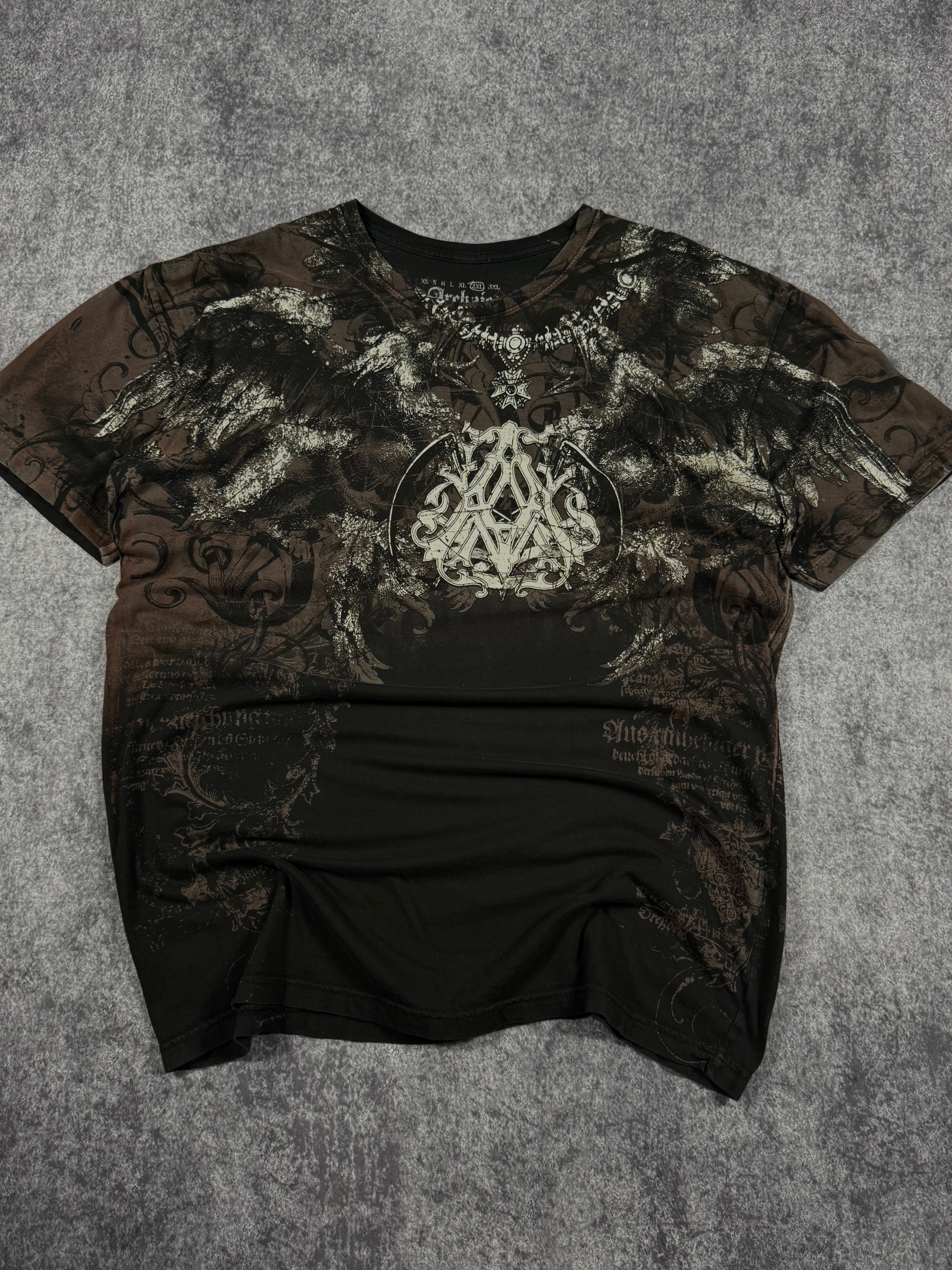 (rare) 2000s archaic x affliction shirt (XL)
