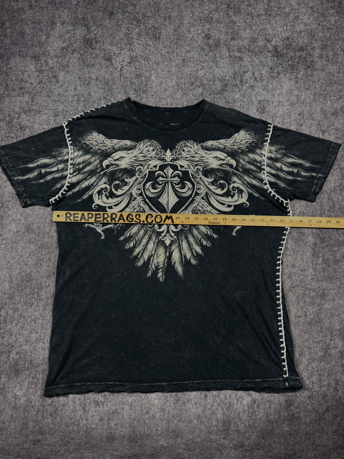 (rare) 2000s affliction shirt (XXL)
