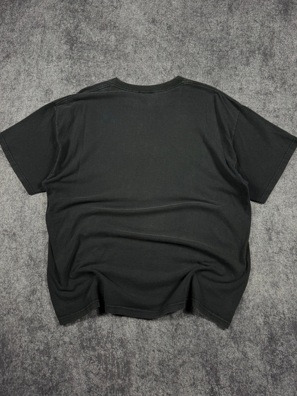 2000s tapout shirt (XL)