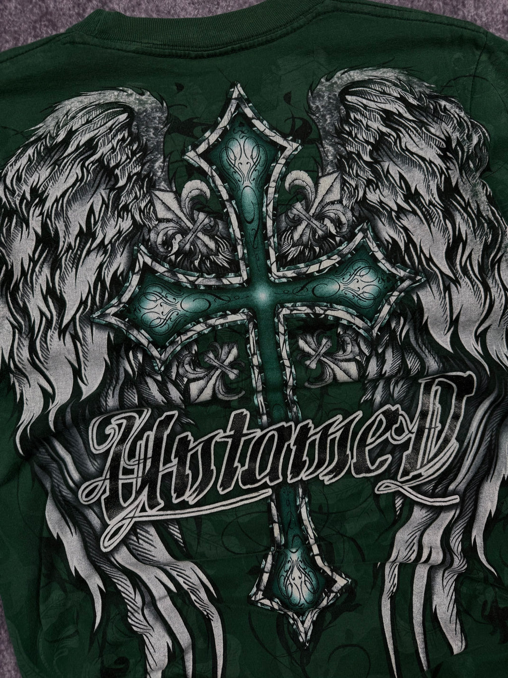 (rare) 2000s untamed chrome shirt (S)