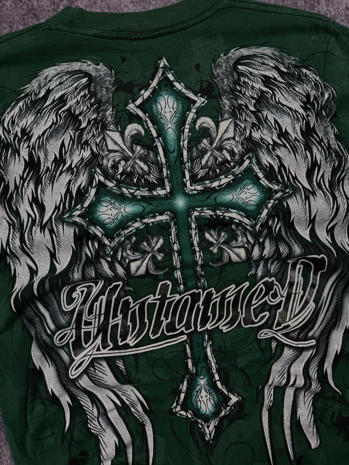 (rare) 2000s untamed chrome shirt (S)