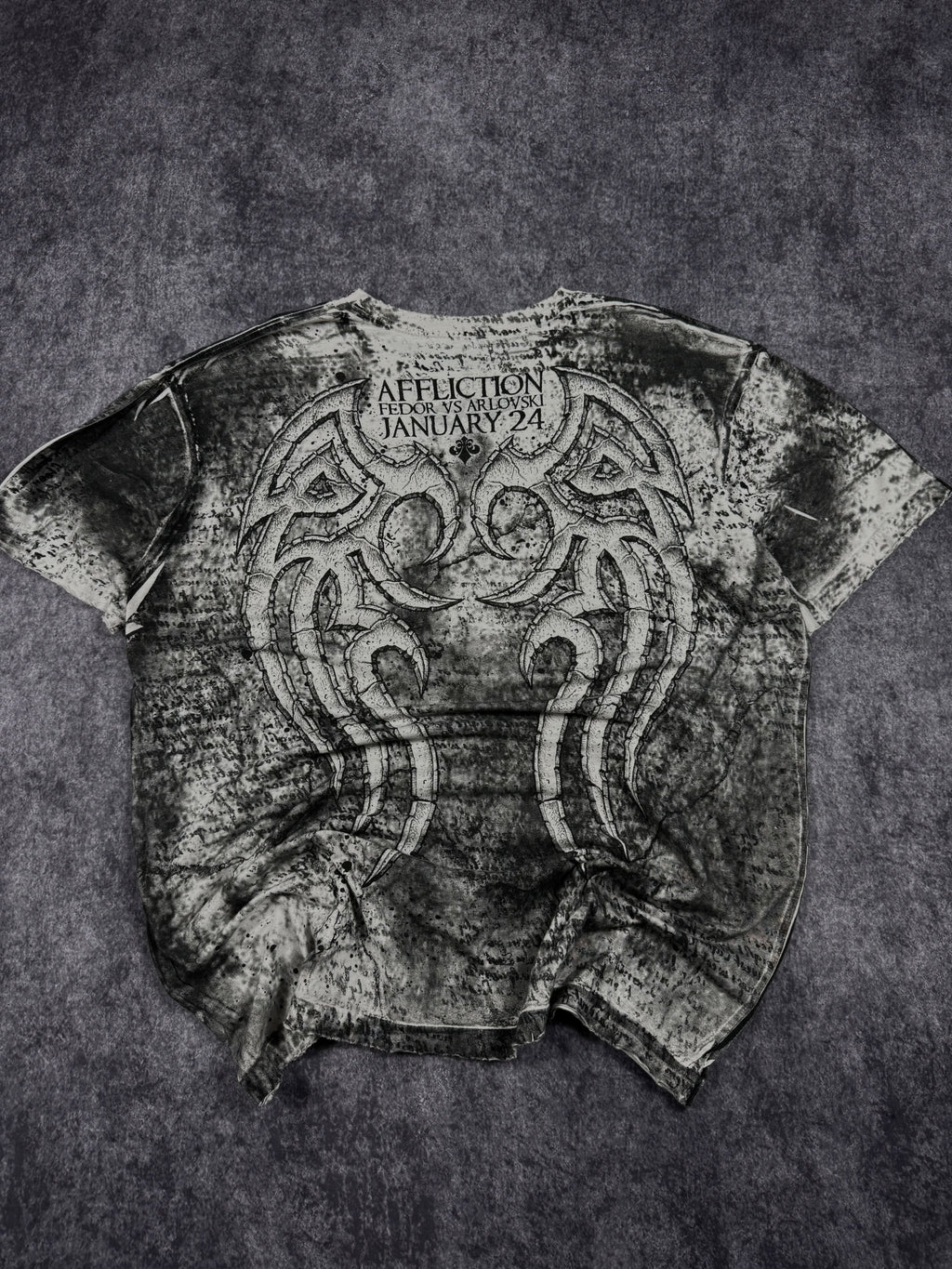 (rare) 2000s affliction x fedor shirt (XL)
