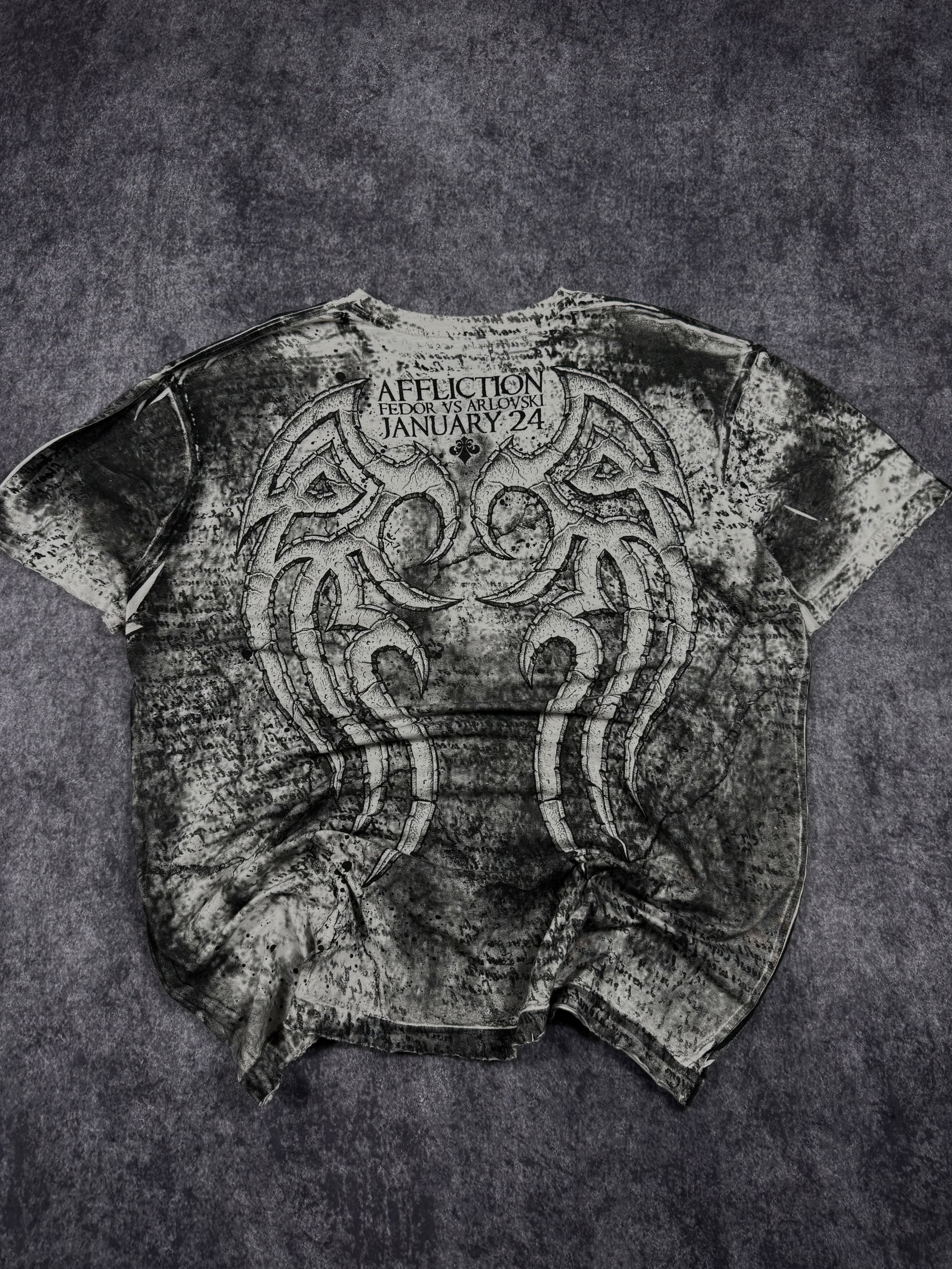 (rare) 2000s affliction x fedor shirt (XL)