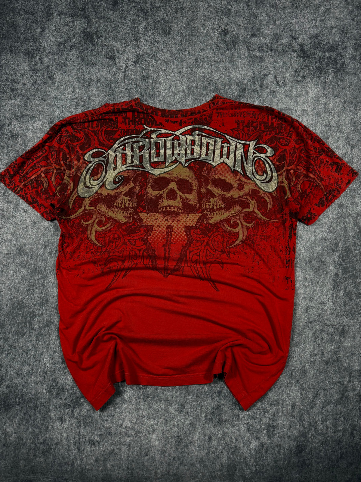 (rare) 2000s throwdown x affliction shirt (XL)