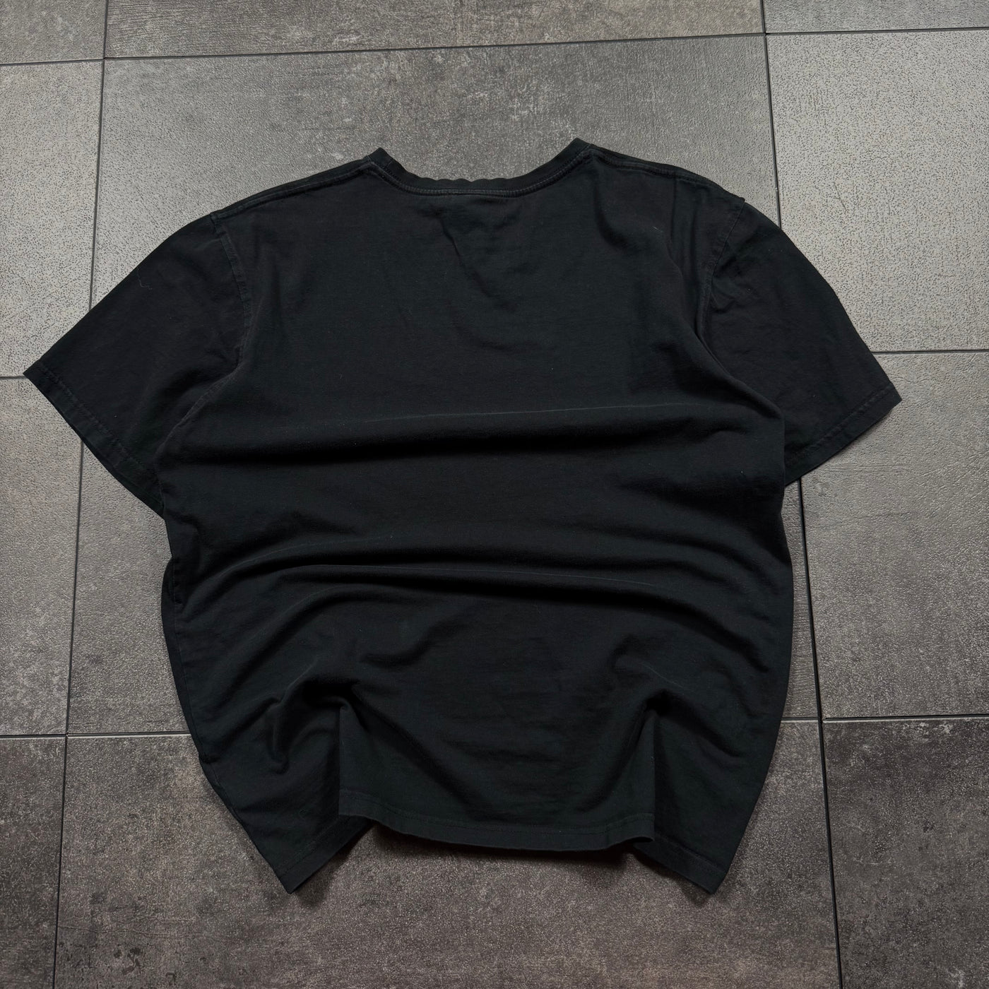 (rare) 2000s no fear shirt (M)