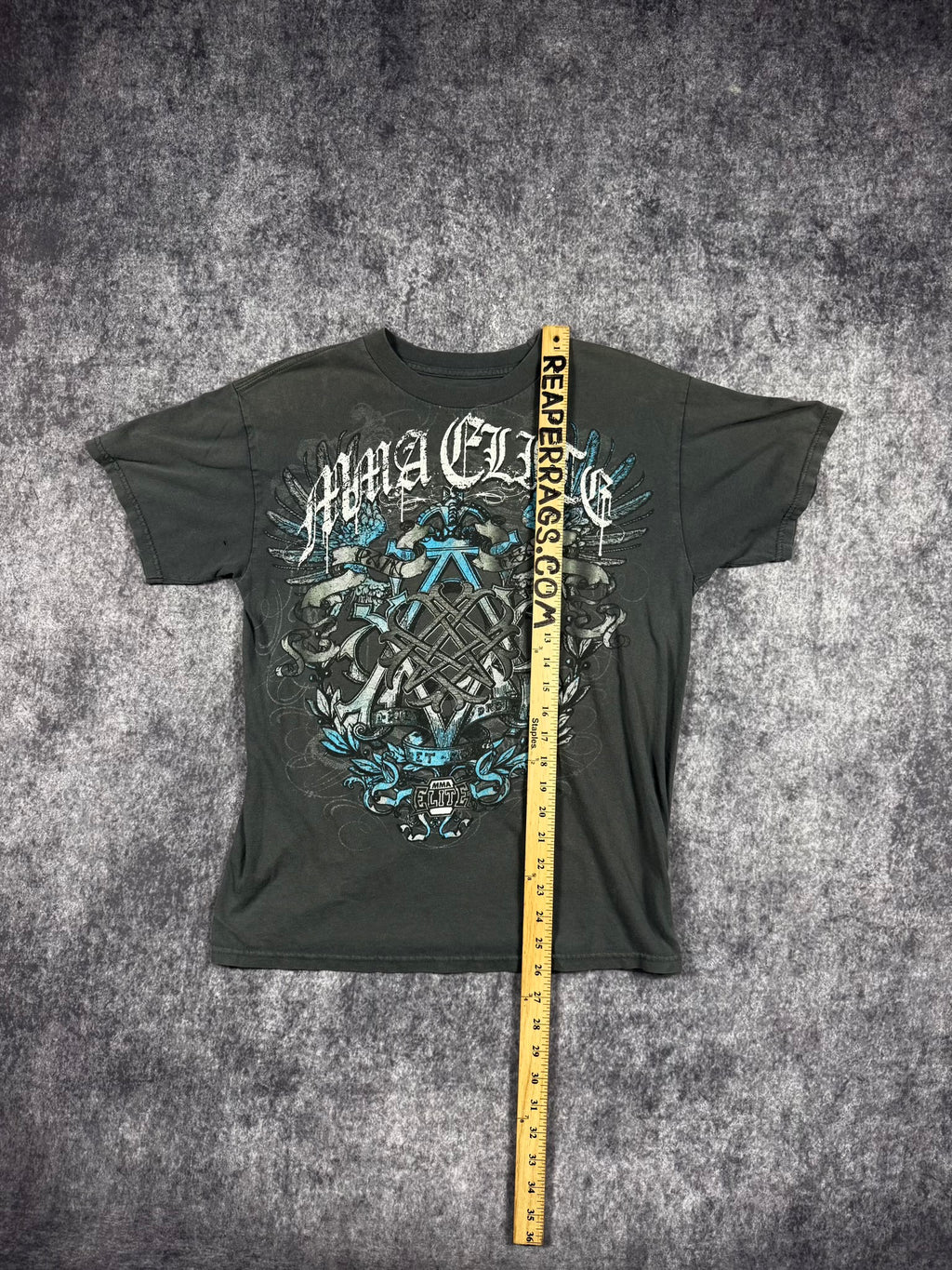(RARE) 2000S MMA ELITE SHIRT (S)