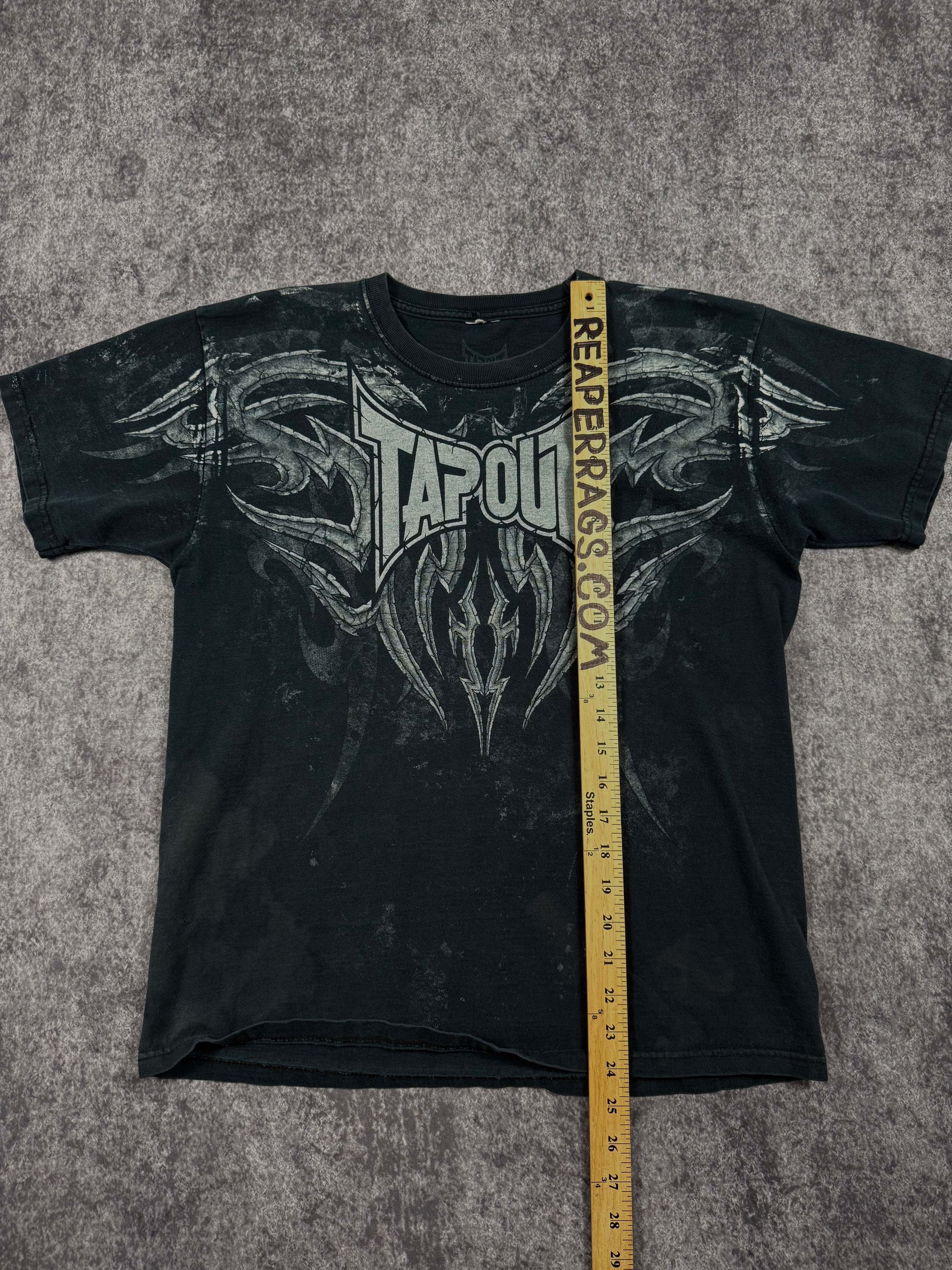 (rare) 2000s tapout shirt (S)