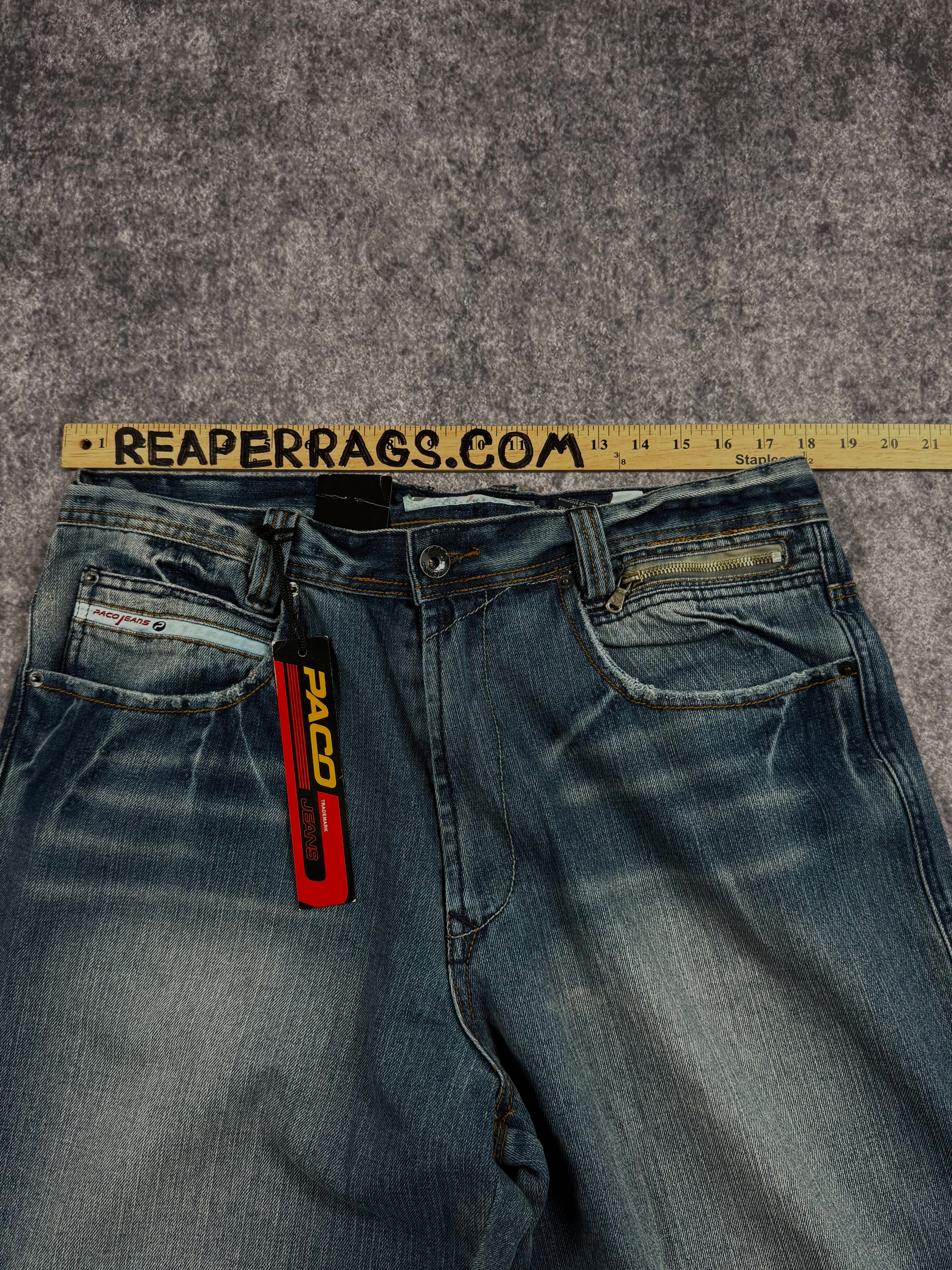 (rare) deadstock 2000s paco jeans (36x32)