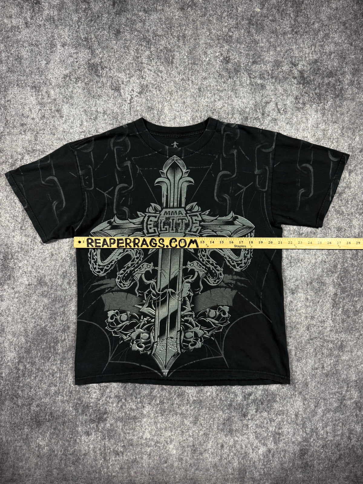 (RARE) 2000S MMA ELITE SHIRT (L)