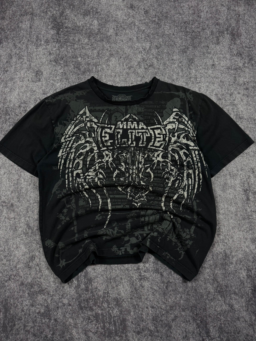 (rare) 2000s mma elite shirt (M)