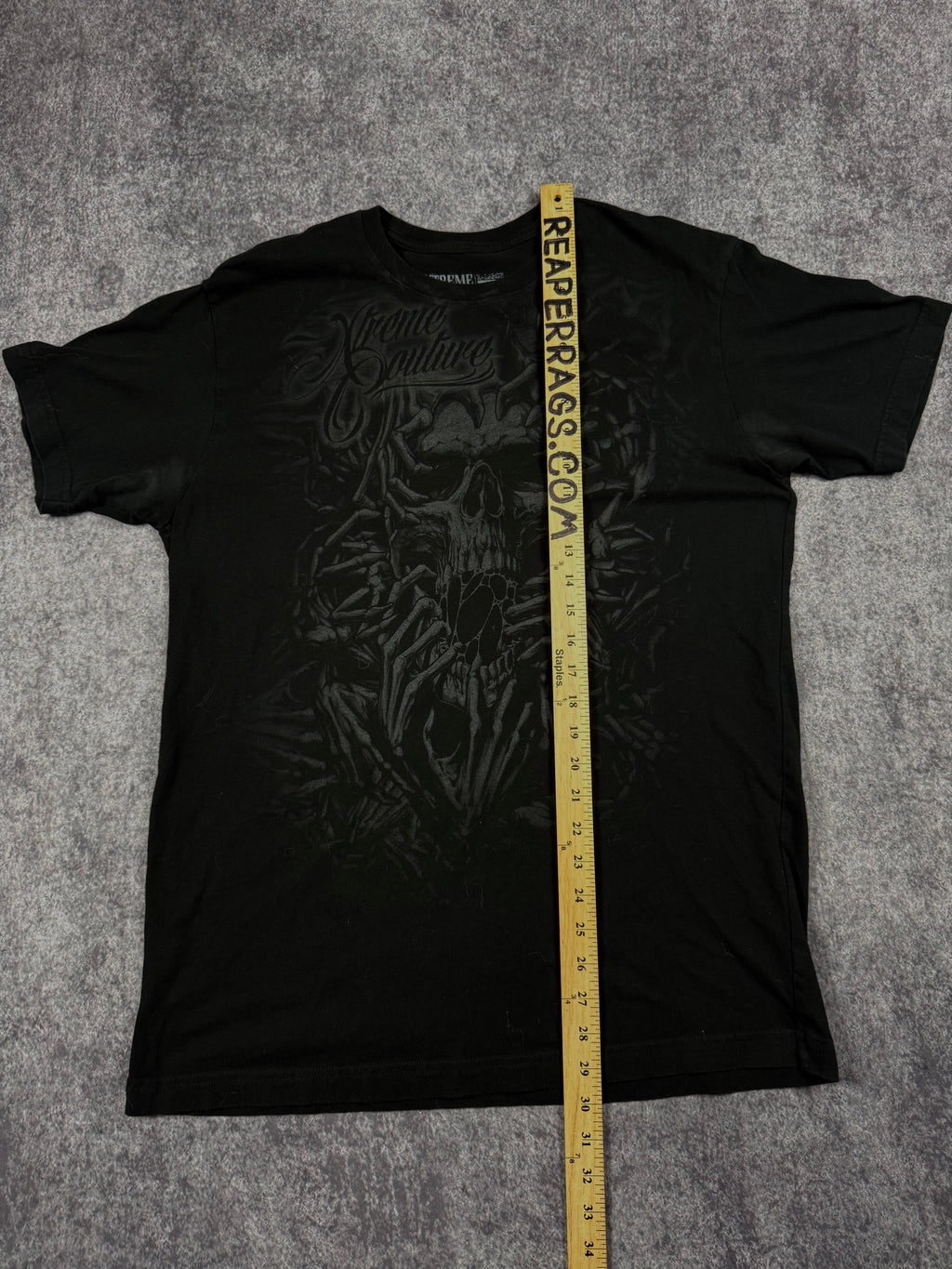 (rare) 2000s xtreme couture shirt (L)