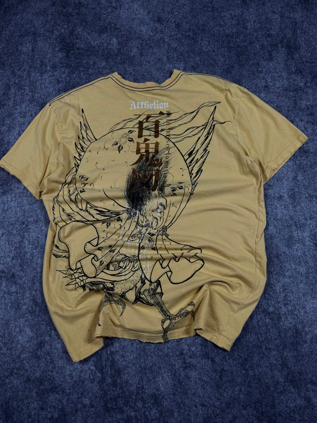(rare) 2000s affliction heroes & demons chrome shirt (L)