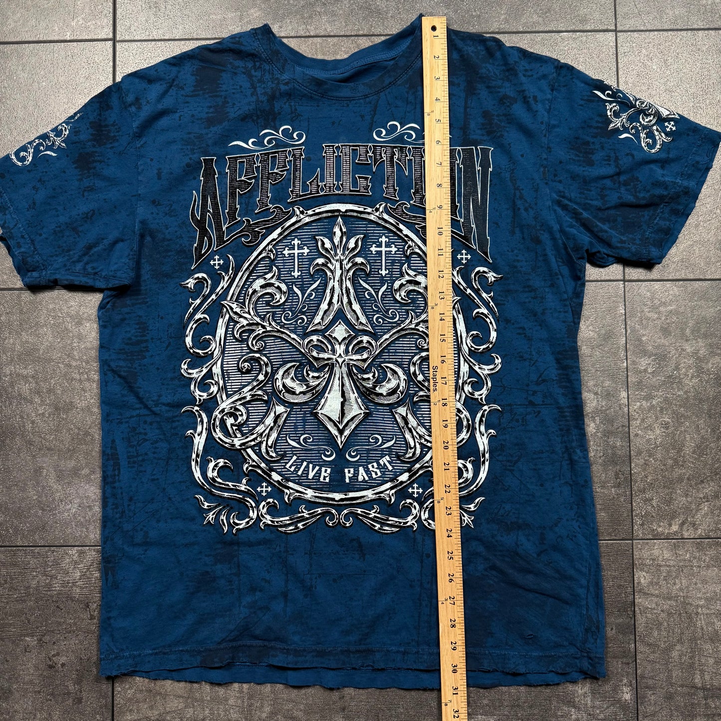 Y2K Jesse Pinkman Style Affliction Grunge Tshirt (L)