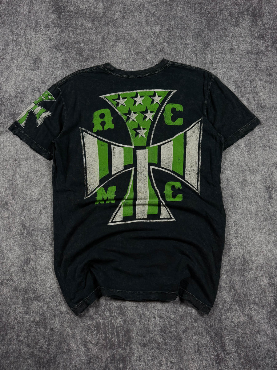 2000s affliction shirt (M)