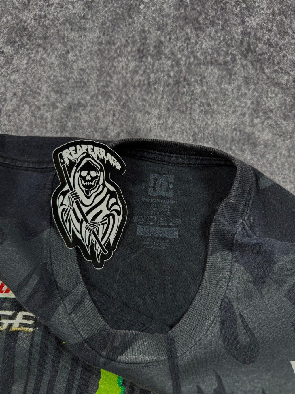 (rare) 2000s dc shoes x monster energy x ken block shirt (M)