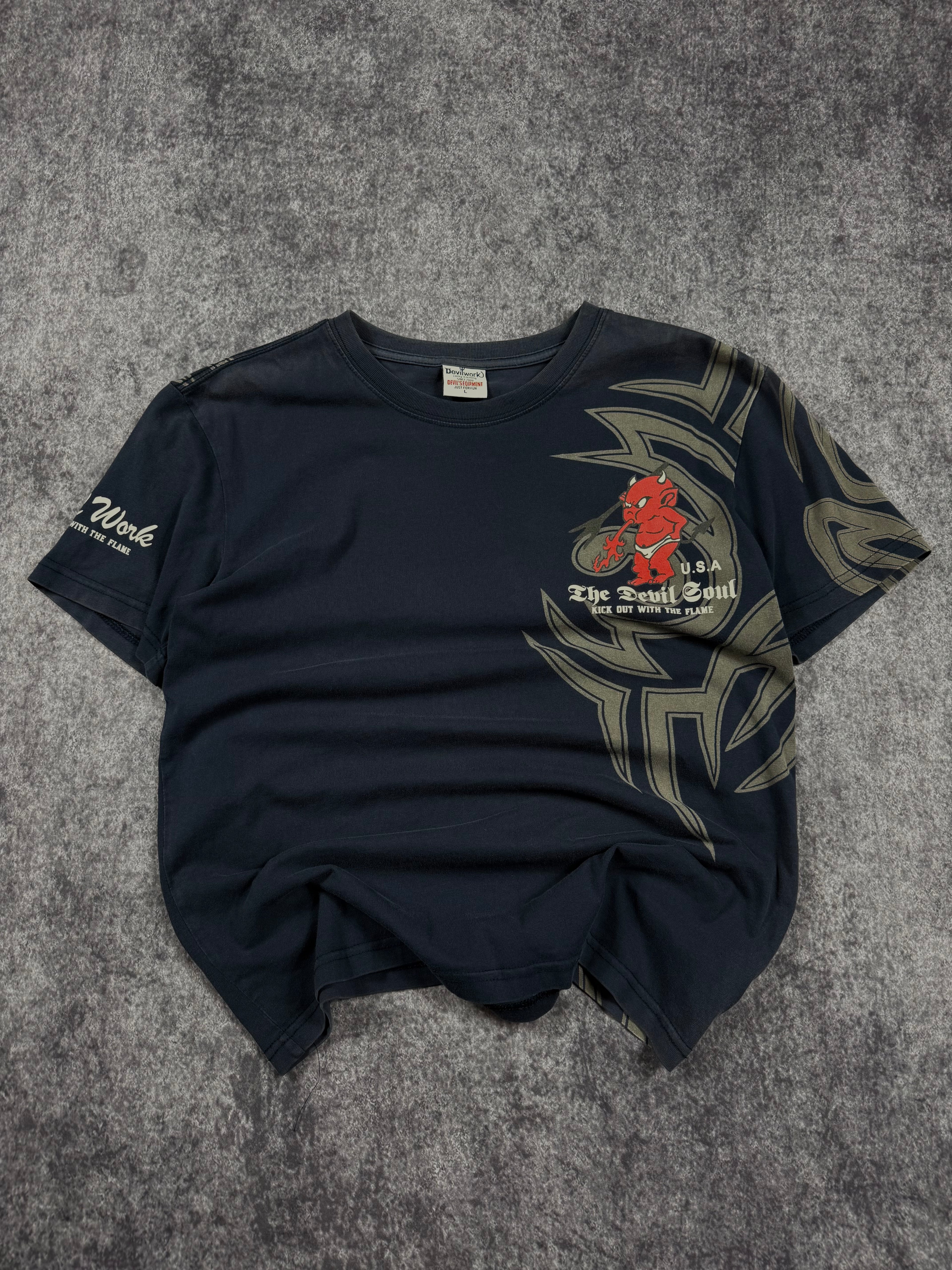 2000s devils work shirt (S)